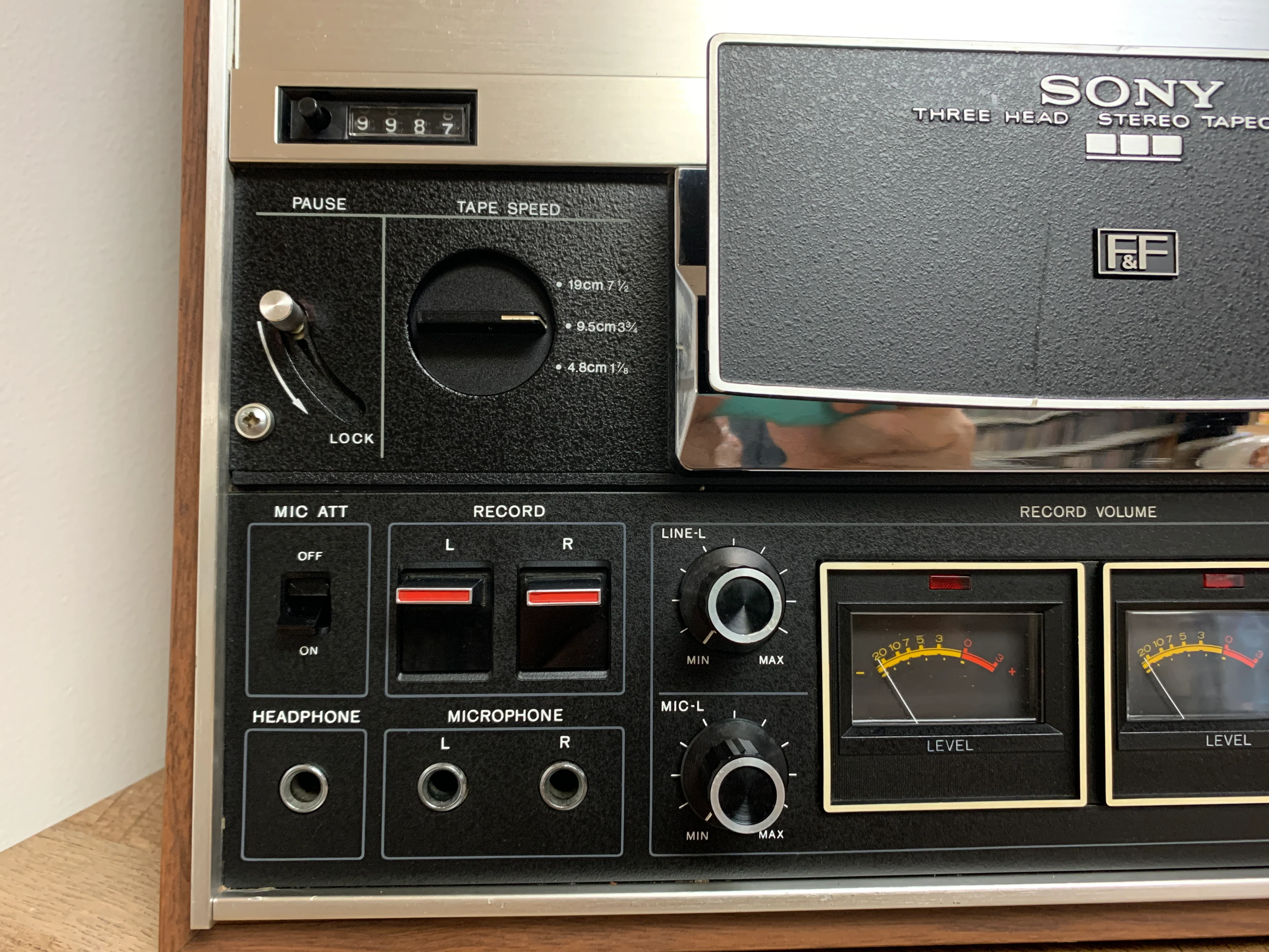 Sony TC-377 Reel to Reel Recorder - Image 3