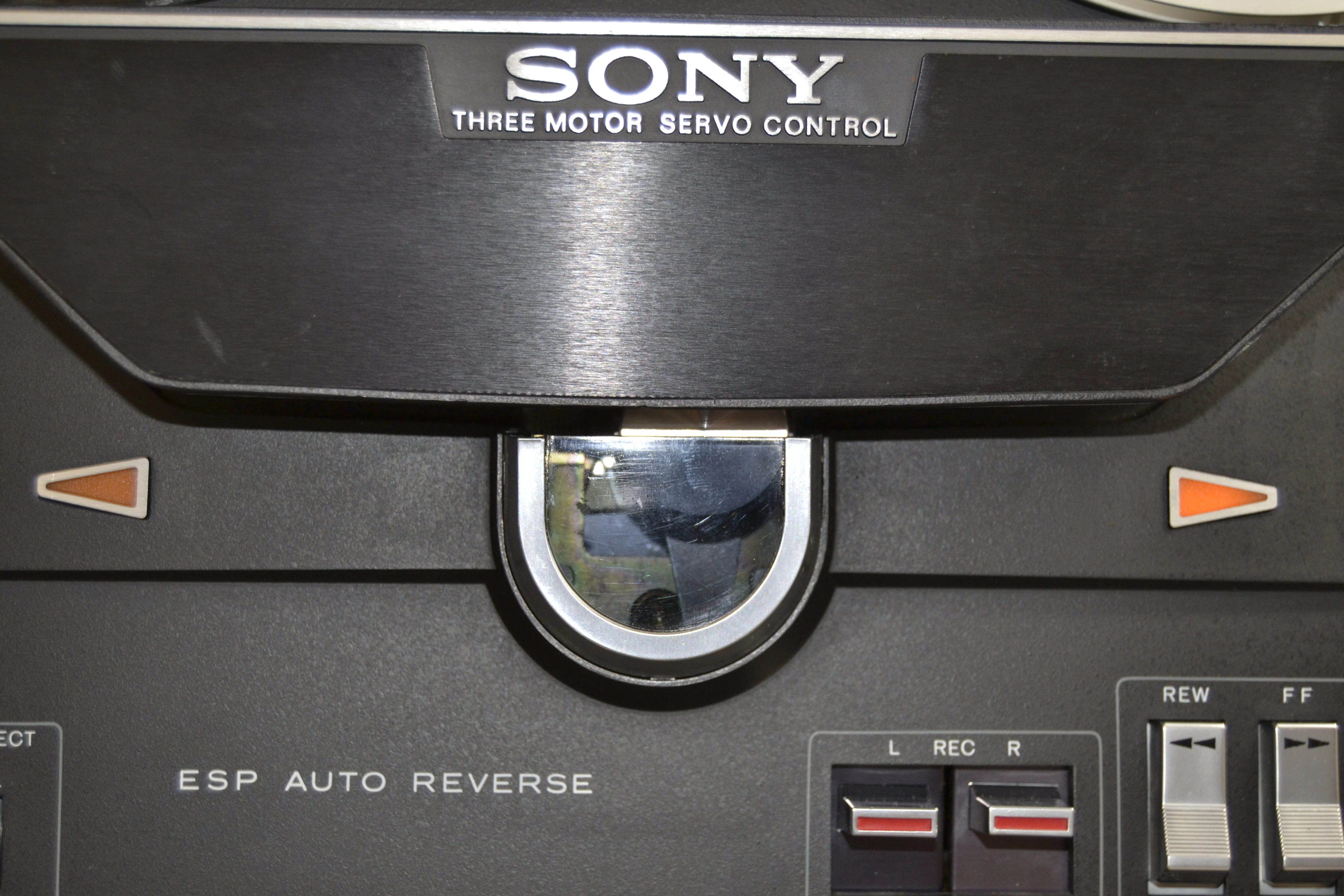 Sony TC-580 Reel to Reel Recorder - Image 8