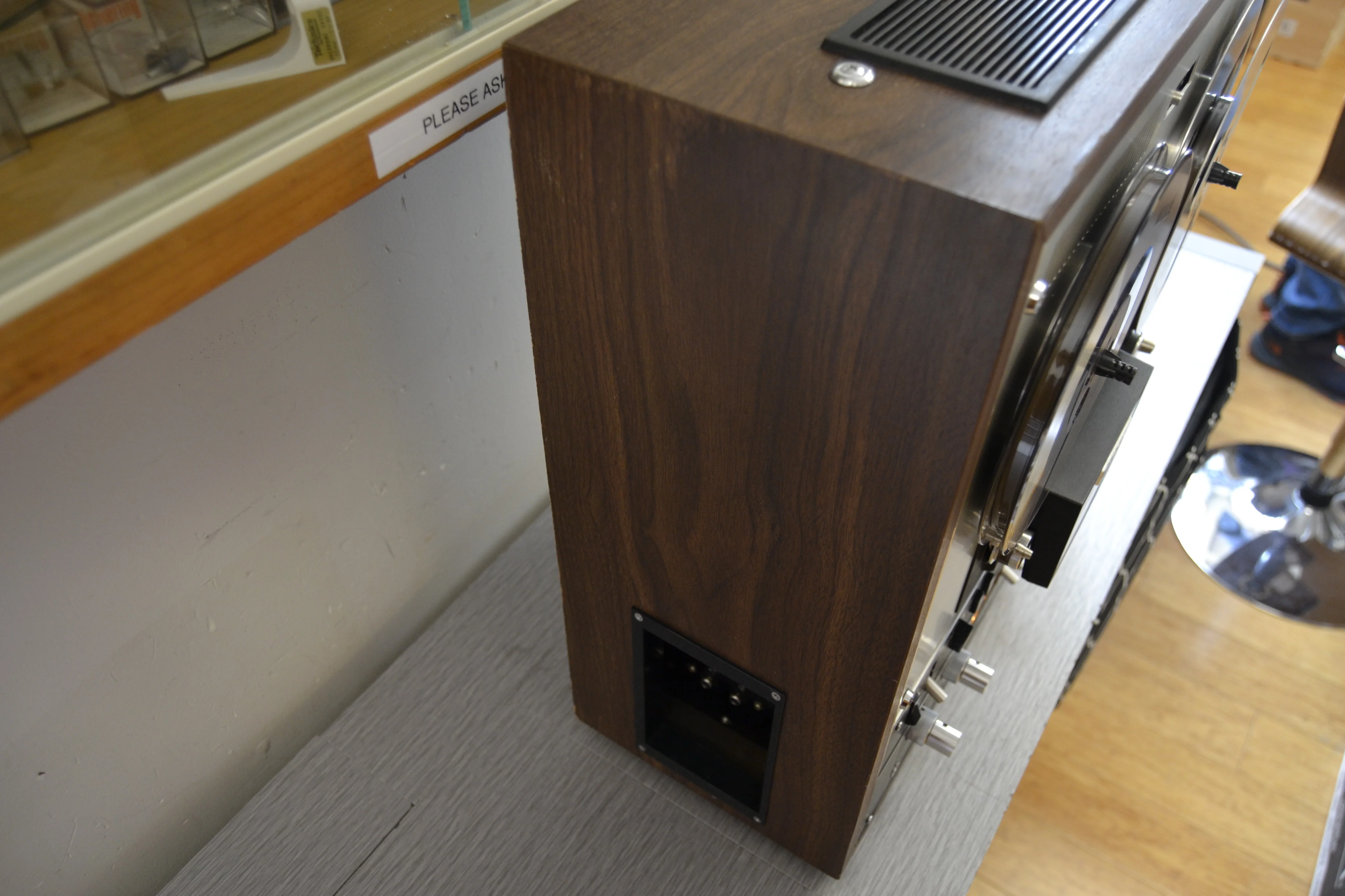 Sony TC-651 Reel to Reel Recorder 3 Heads - Image 5
