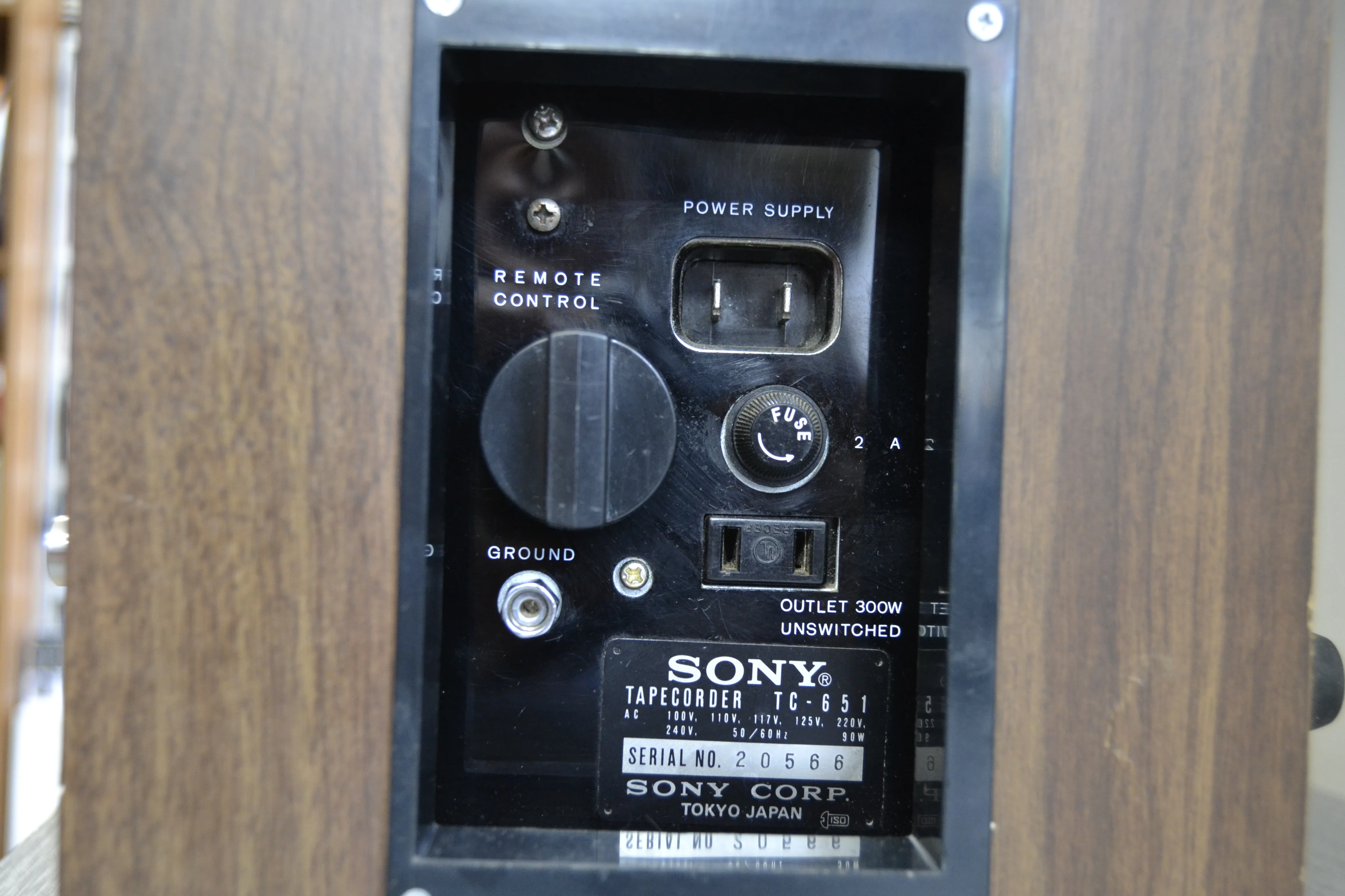 Sony TC-651 Reel to Reel Recorder 3 Heads - Image 9