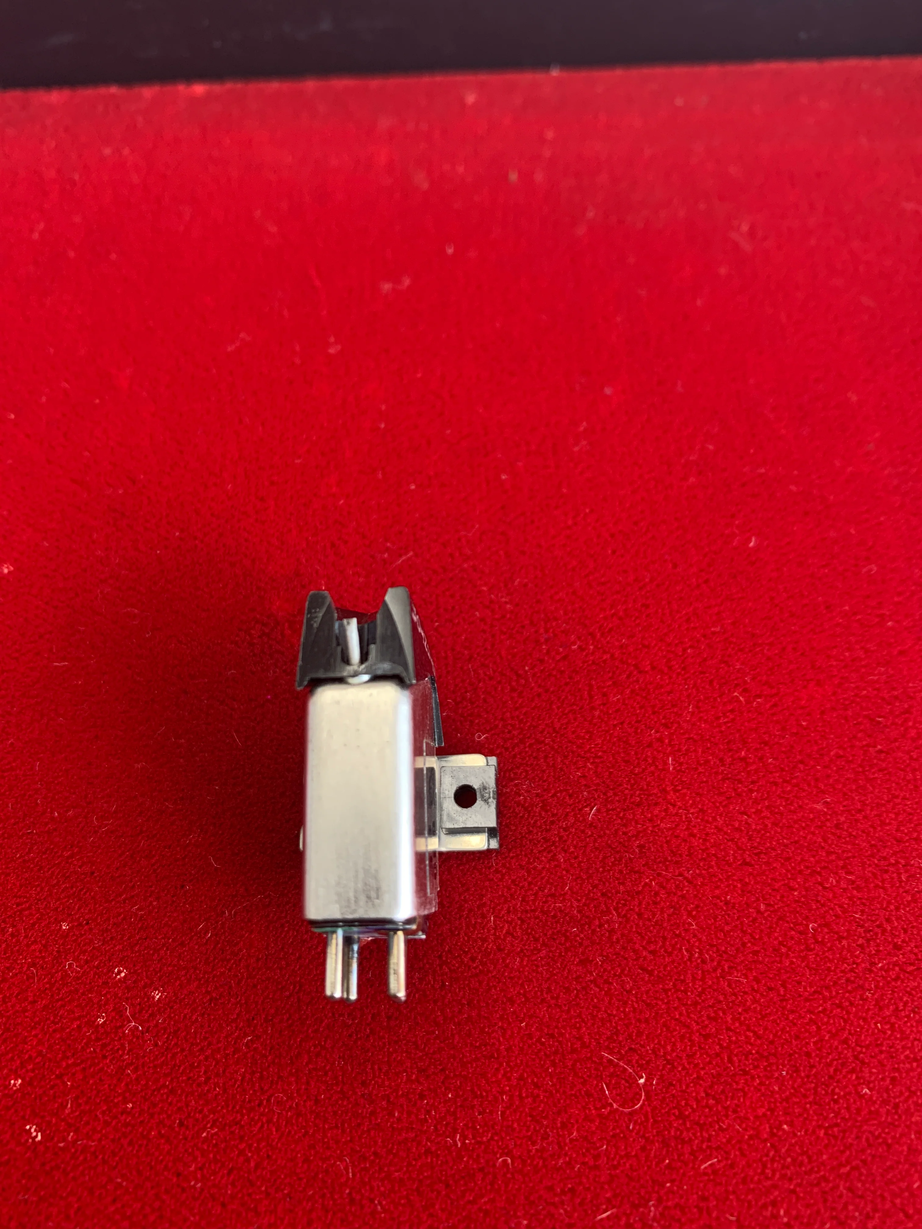 Stanton 680 EE Phono Cartridge & OEM D65 Stylus - Image 2