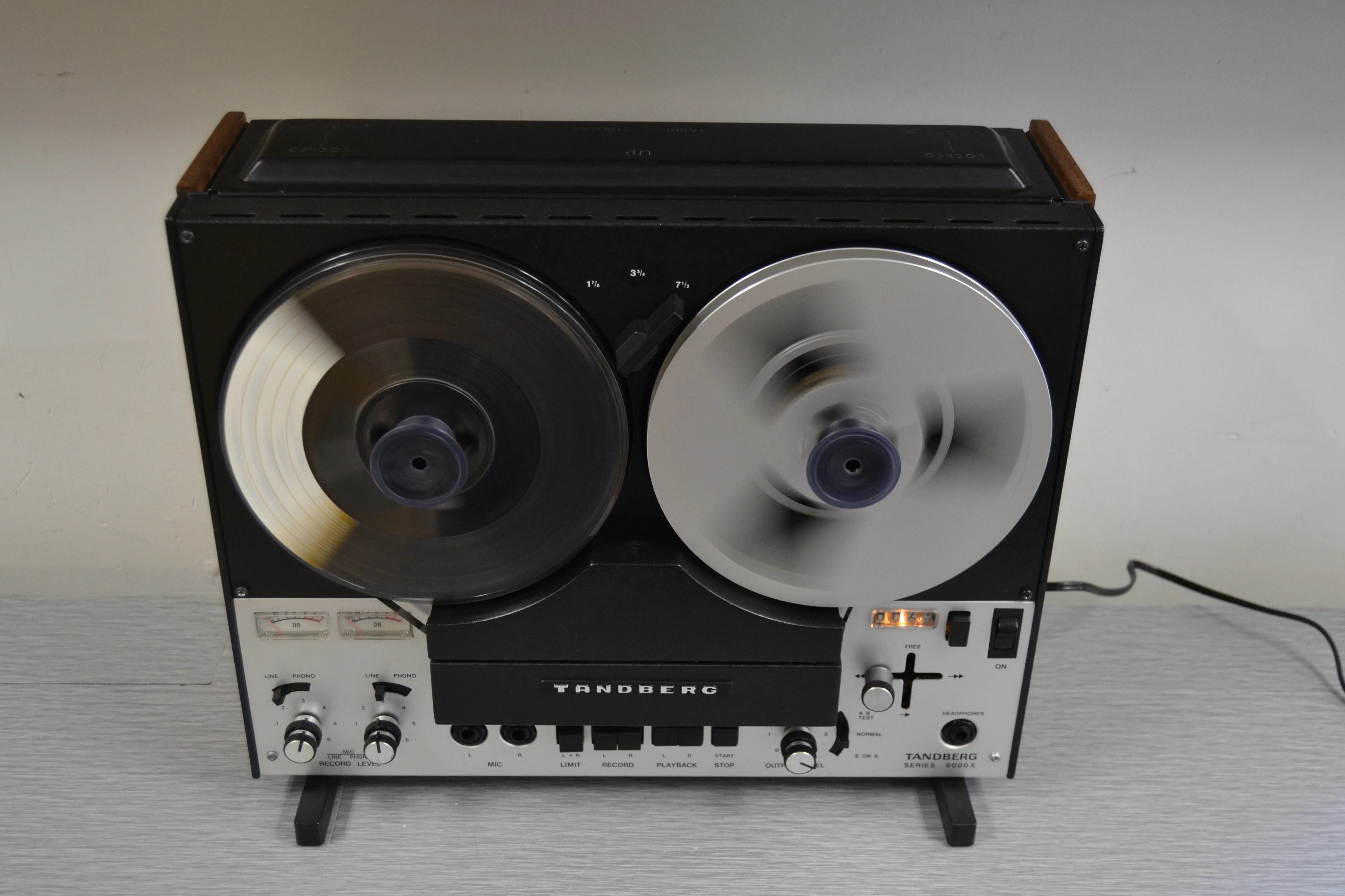 Tandberg 6000X Reel to Reel 7 Inch - Image 11
