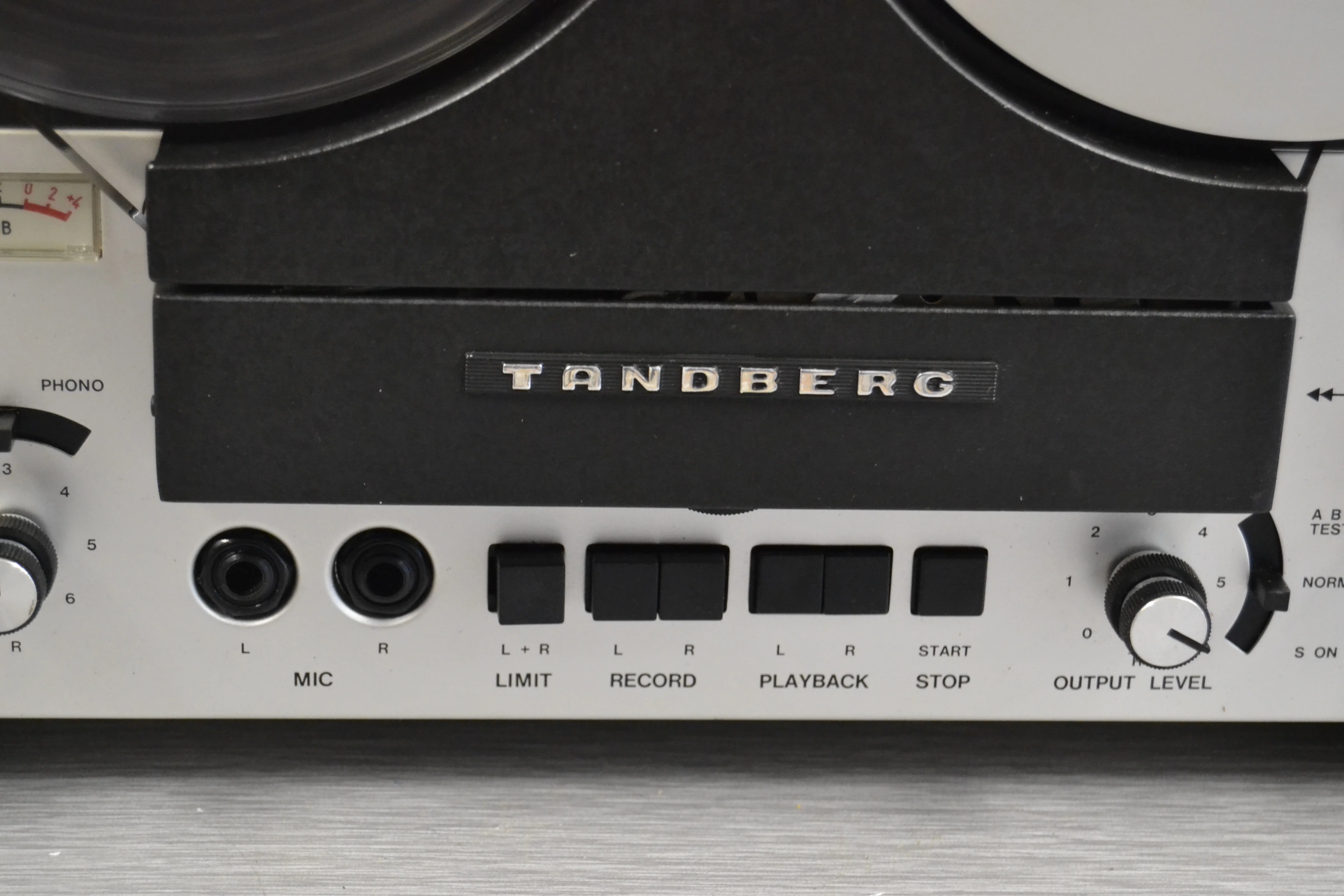 Tandberg 6000X Reel to Reel 7 Inch - Image 3
