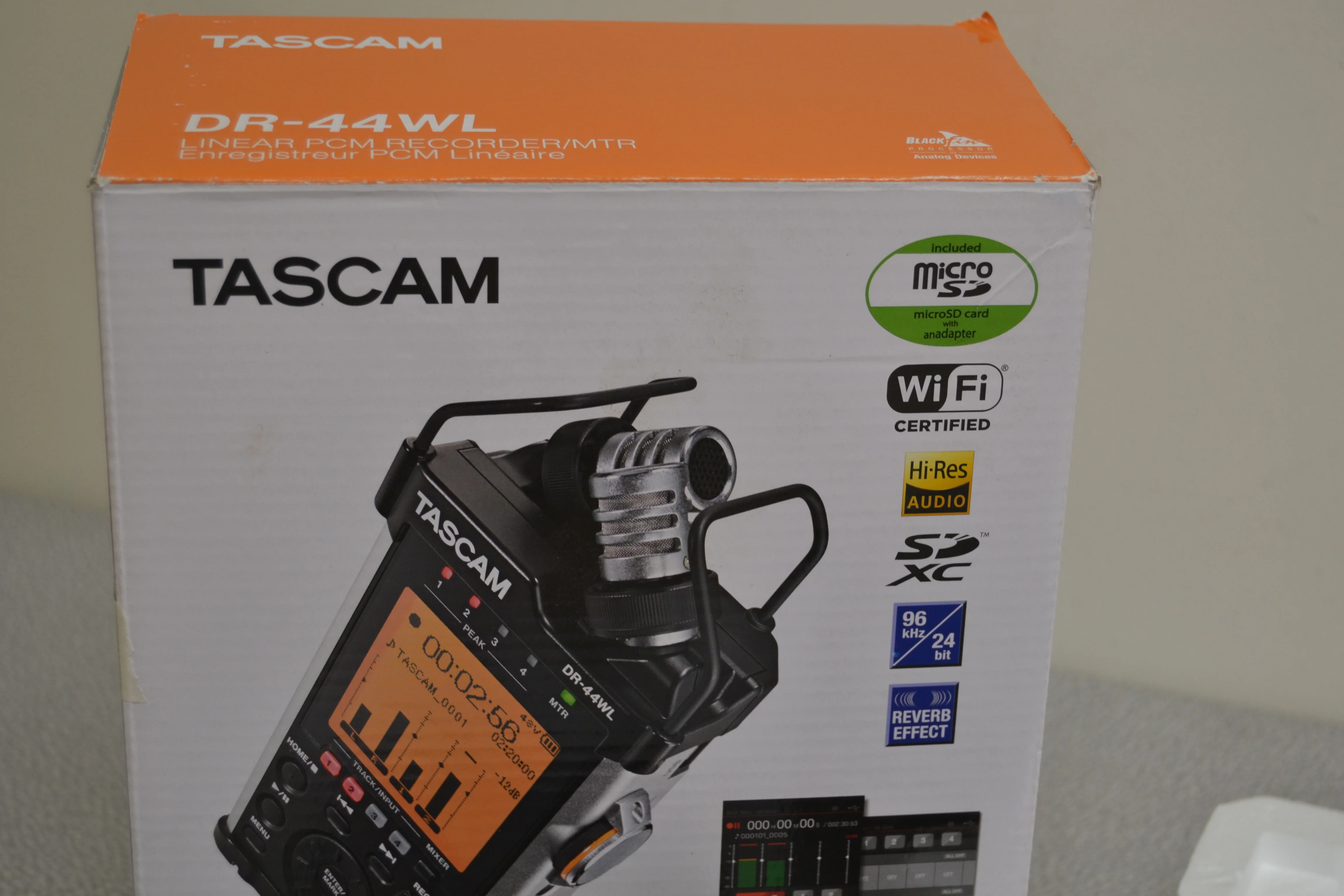 Tascam DR-44WL Portable Handheld Recorder with Wi-Fi * Box * No other accessories, see photo only * - Image 2