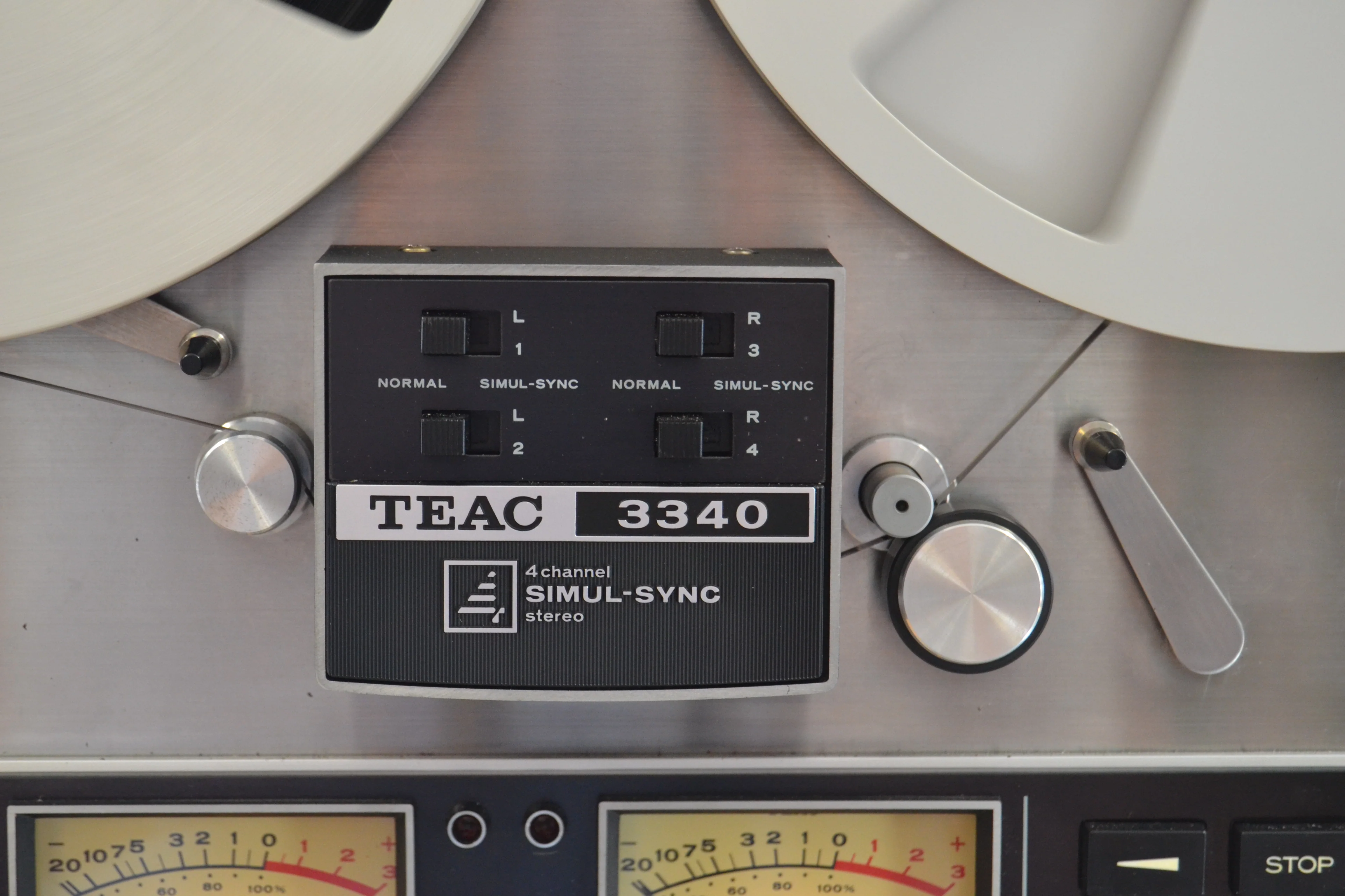 Teac 3340 Reel to Reel 4 Channel Simul-Sync Stereo Tape Deck - Image 2