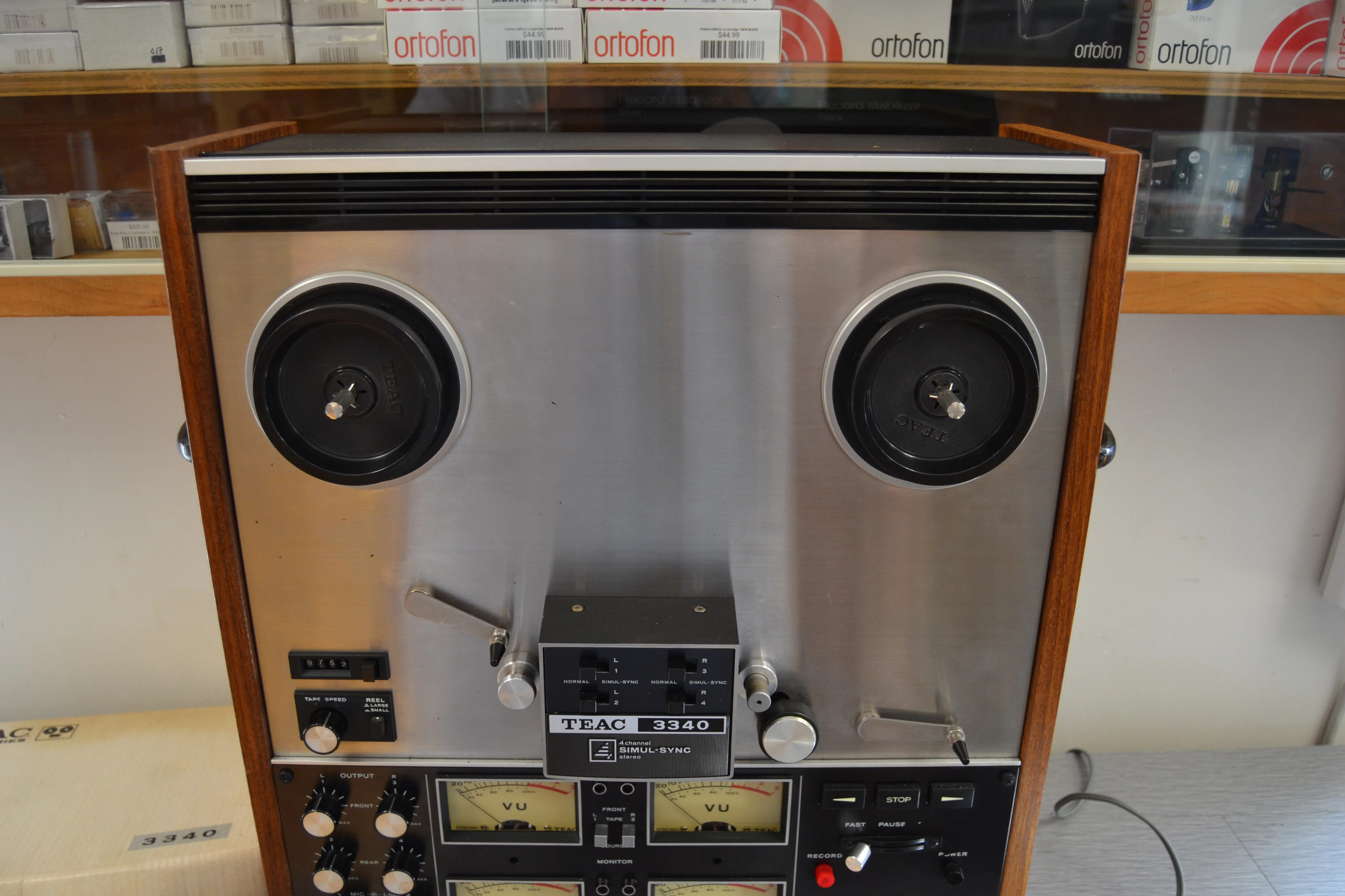 Teac 3340 Reel to Reel 4 Channel Simul-Sync Stereo Tape Deck - Image 5