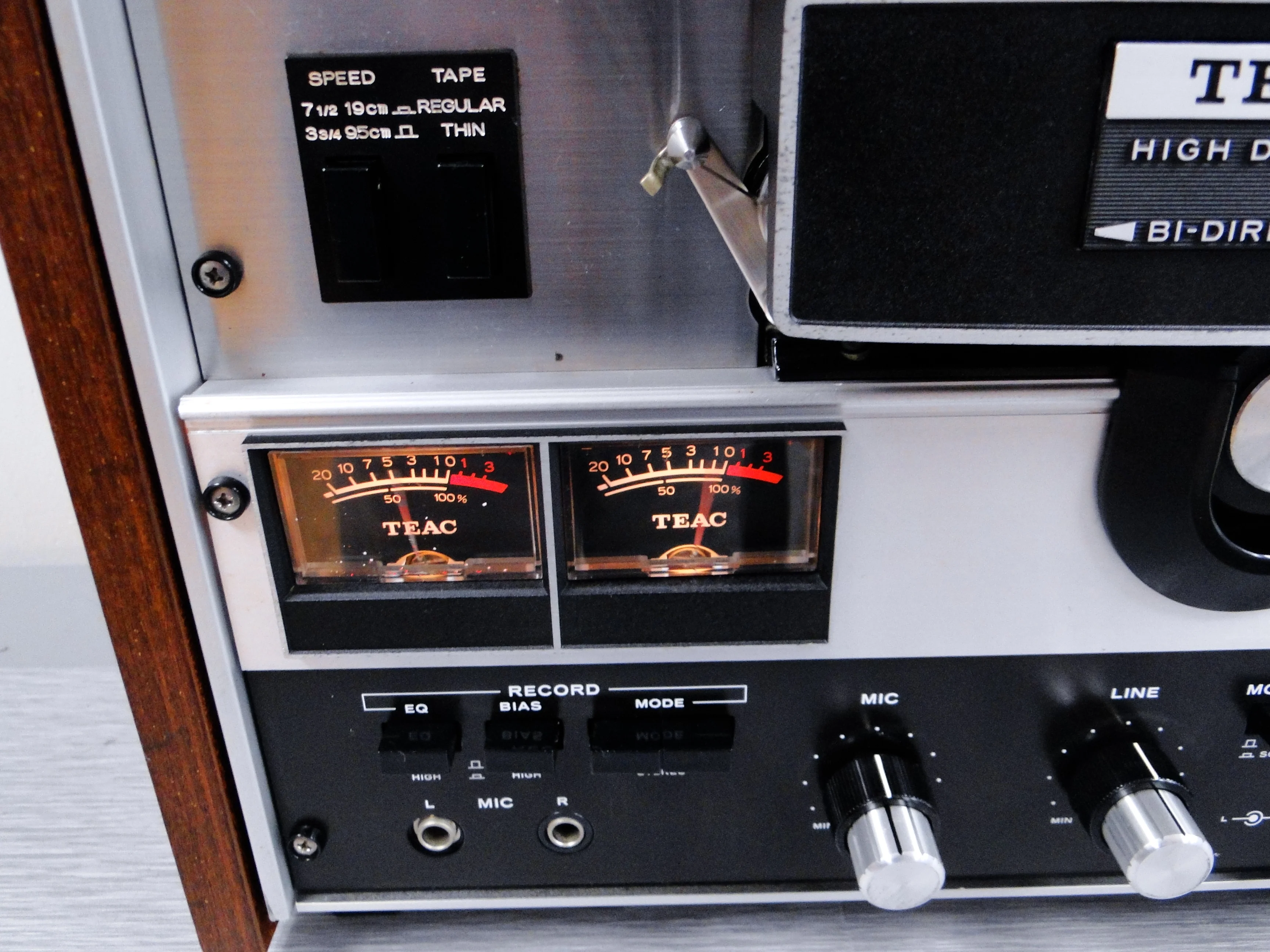 Teac 4070G Reel to Reel Recorder - Image 2