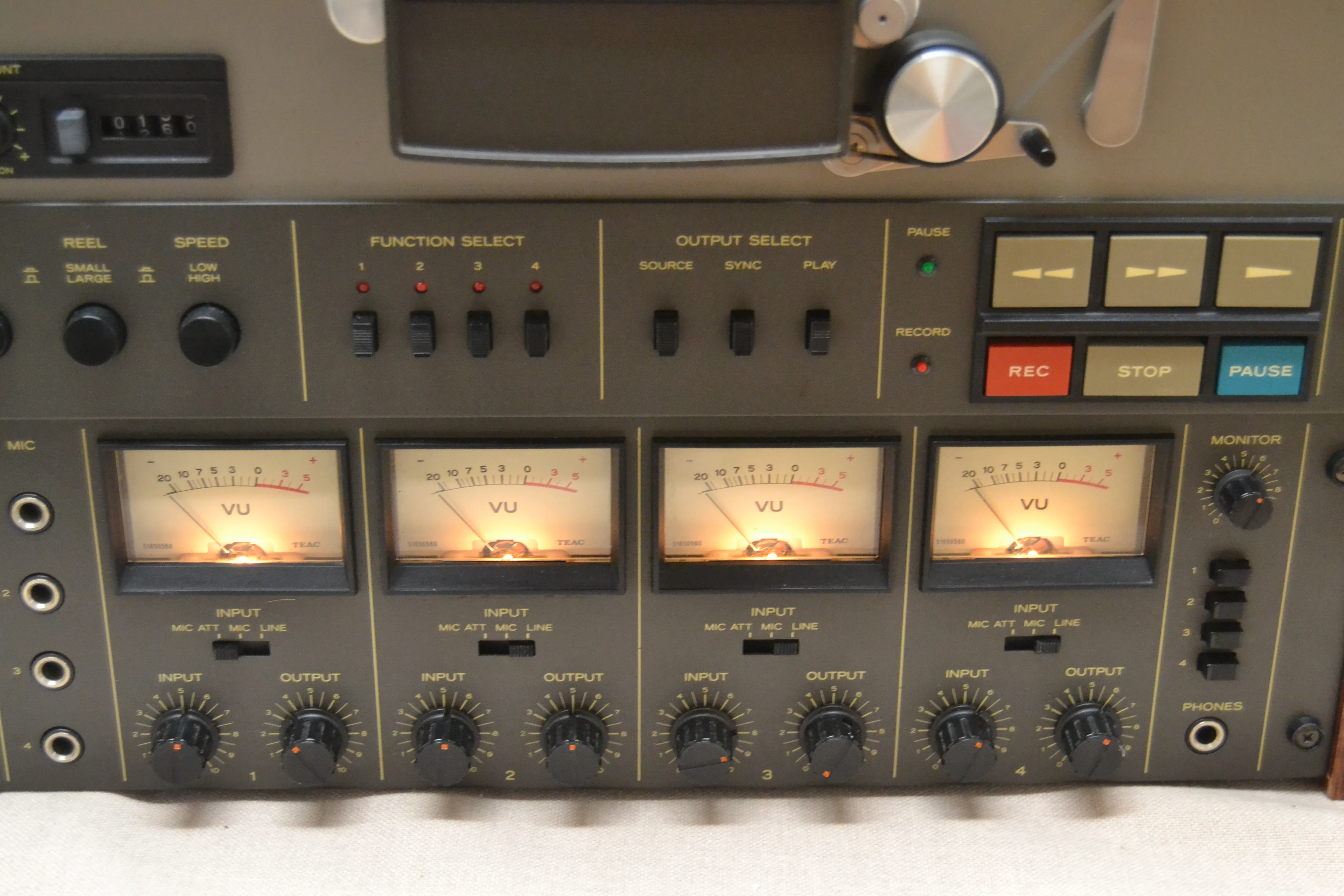 Teac A-3440 Multitrack Recorder * 10inch reels * Fully Serviced * new Belts - Image 7