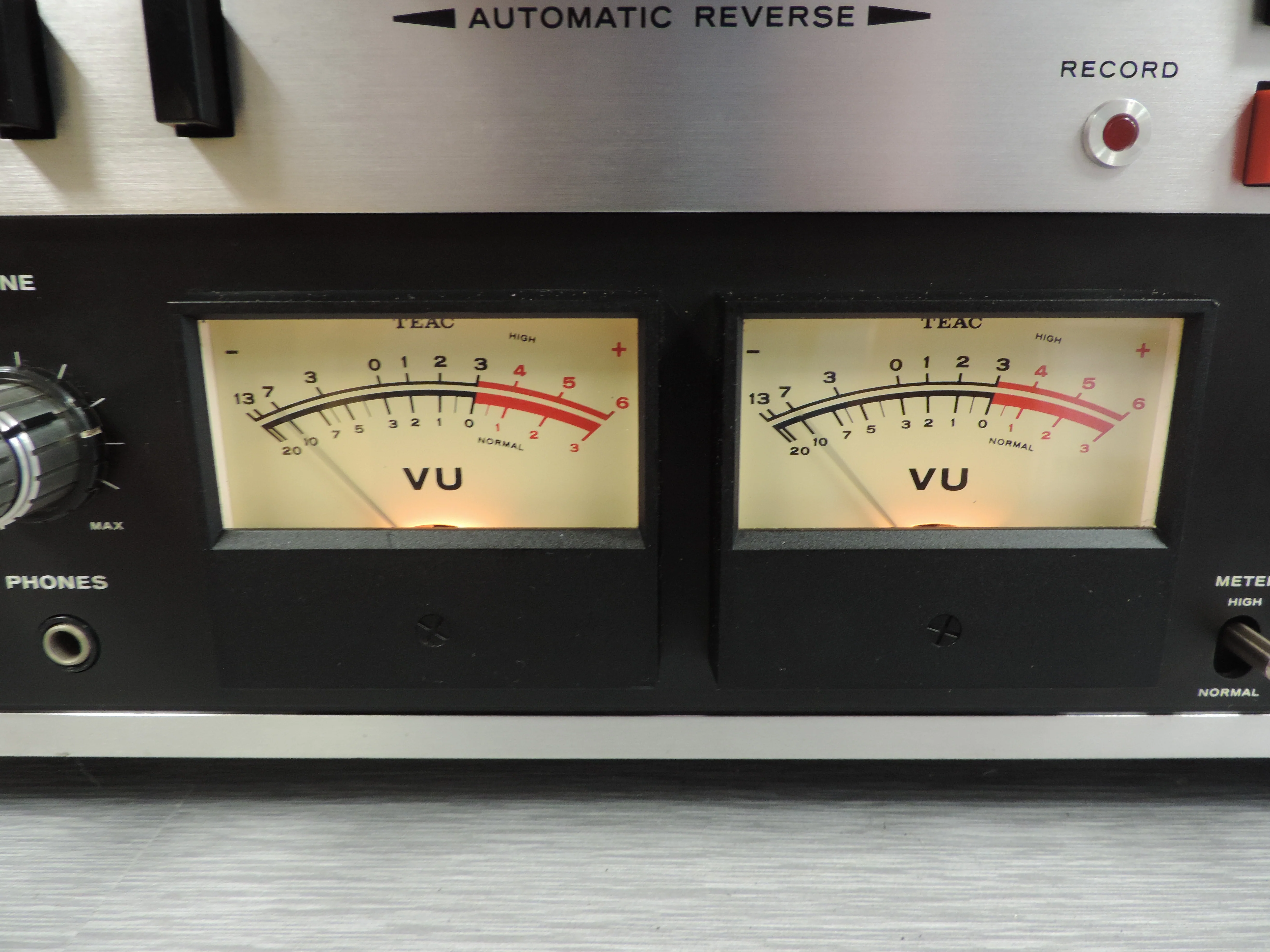Teac A-6300 Reel to Reel 10 inch Player/Recorder - Image 10