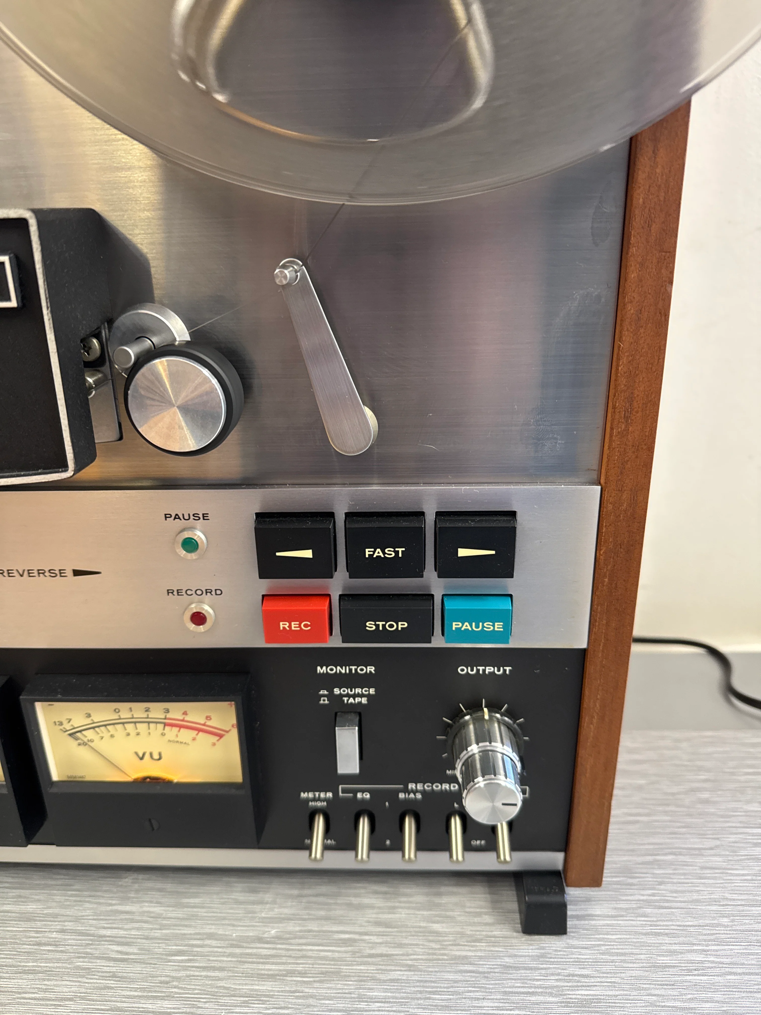 Teac A-6300 Reel to Reel * Hubs & Take-Up reel Included * 1976 - Image 4