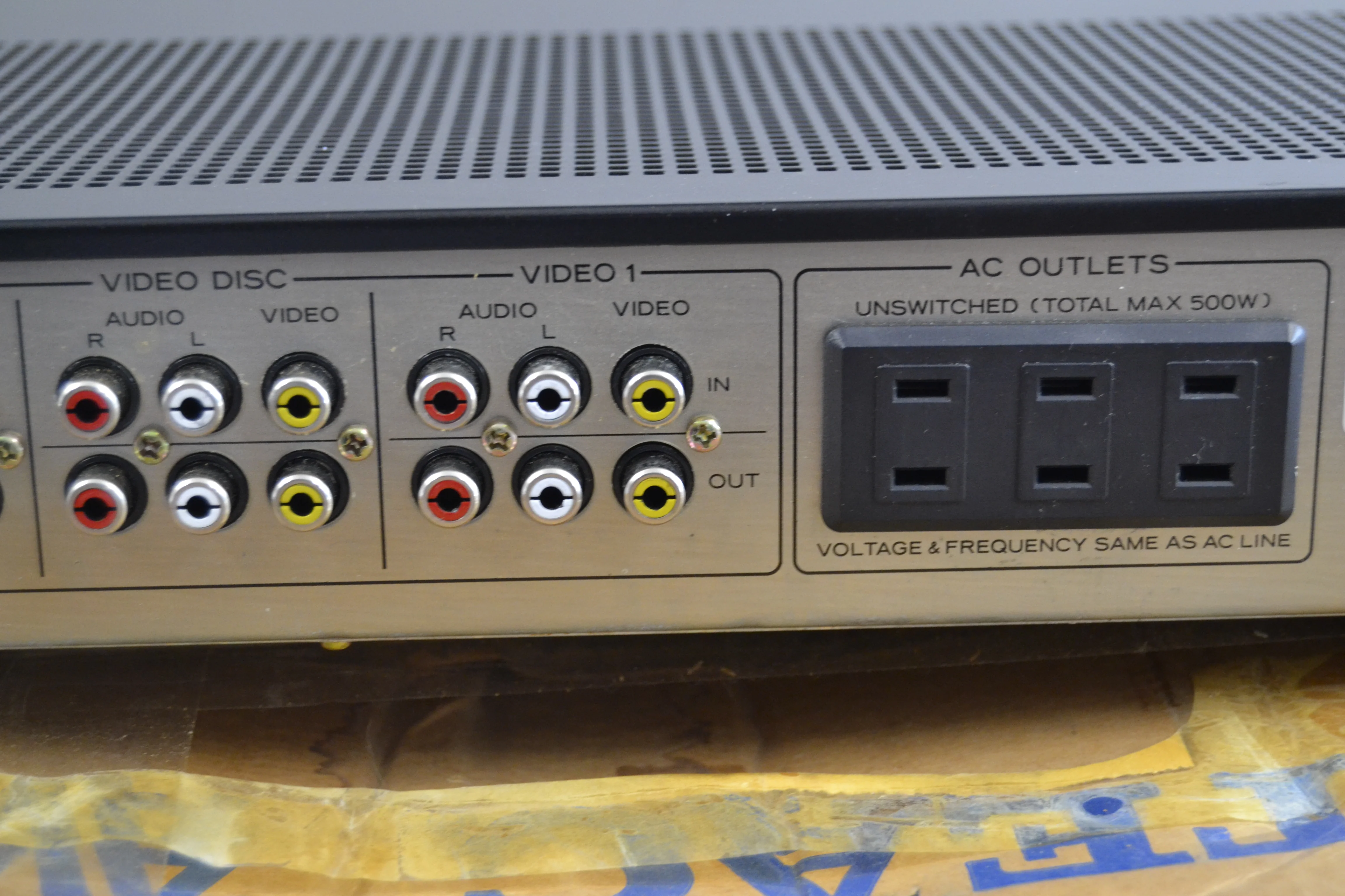 Teac AV-300 Audio-Video Controller - Image 18