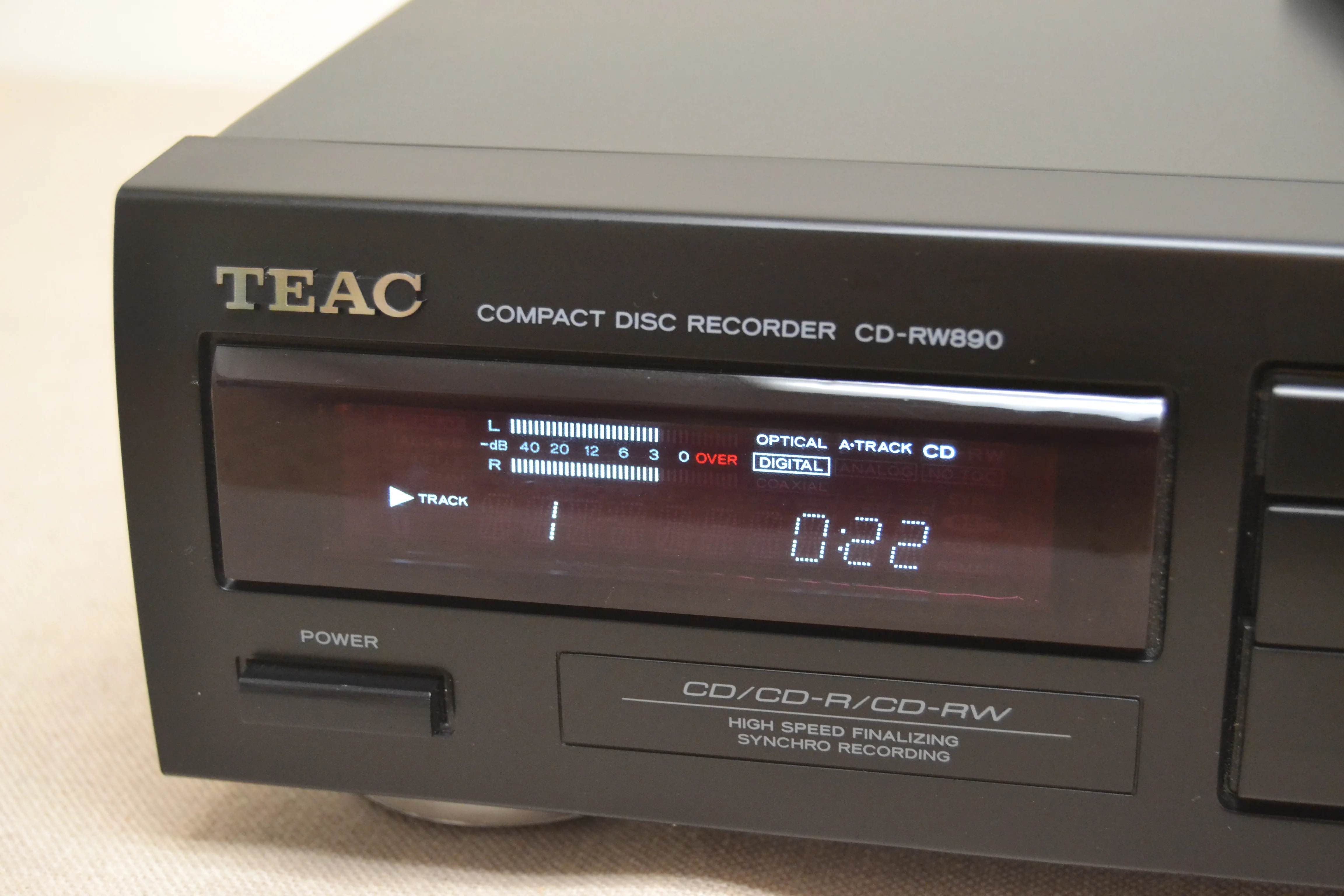 Teac CD-RW890 Cd Player & Recorder * Remote - Image 10