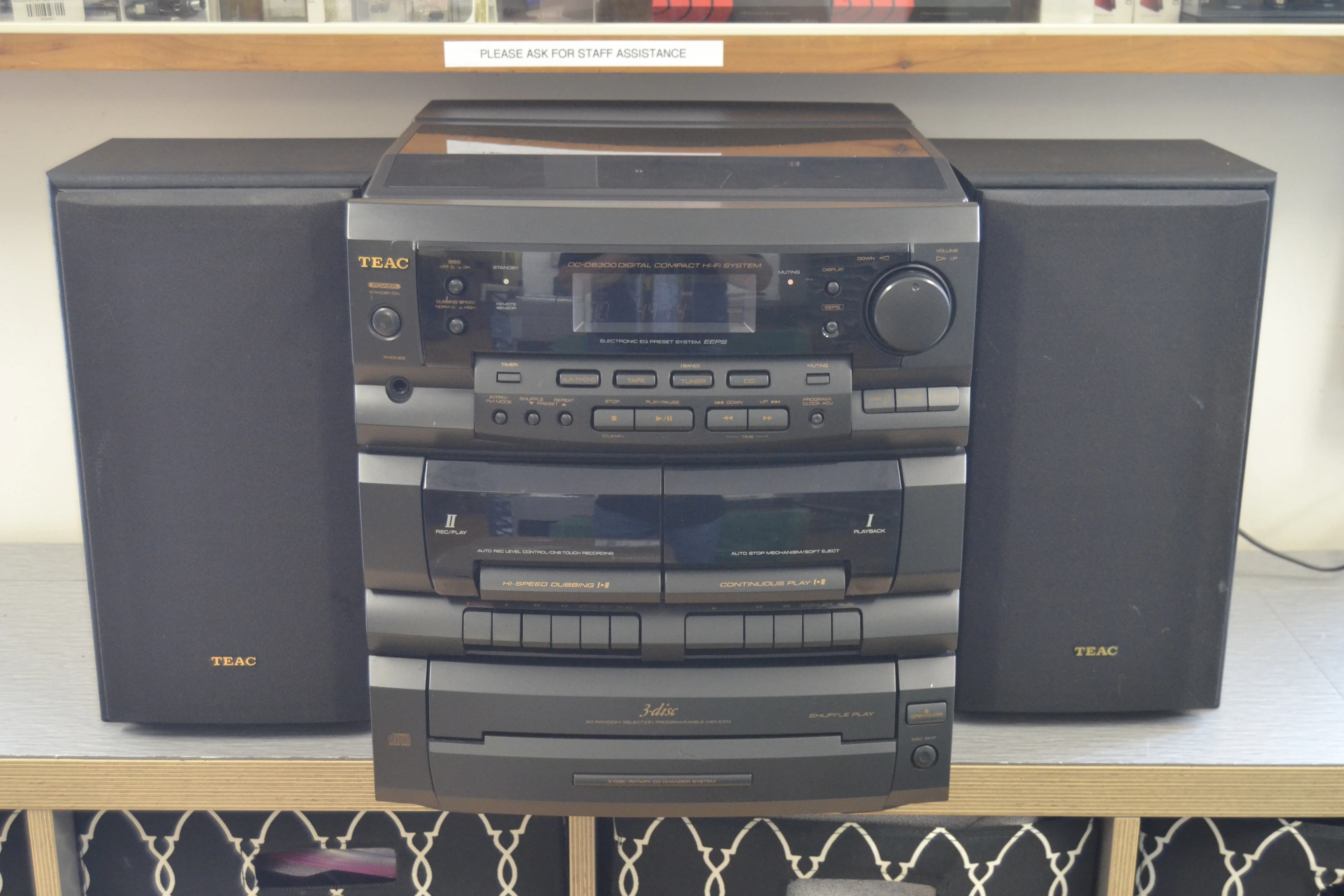 Teac DC-D6300 Compact Hi-Fi System * Fully Functional * New Cassette Belts