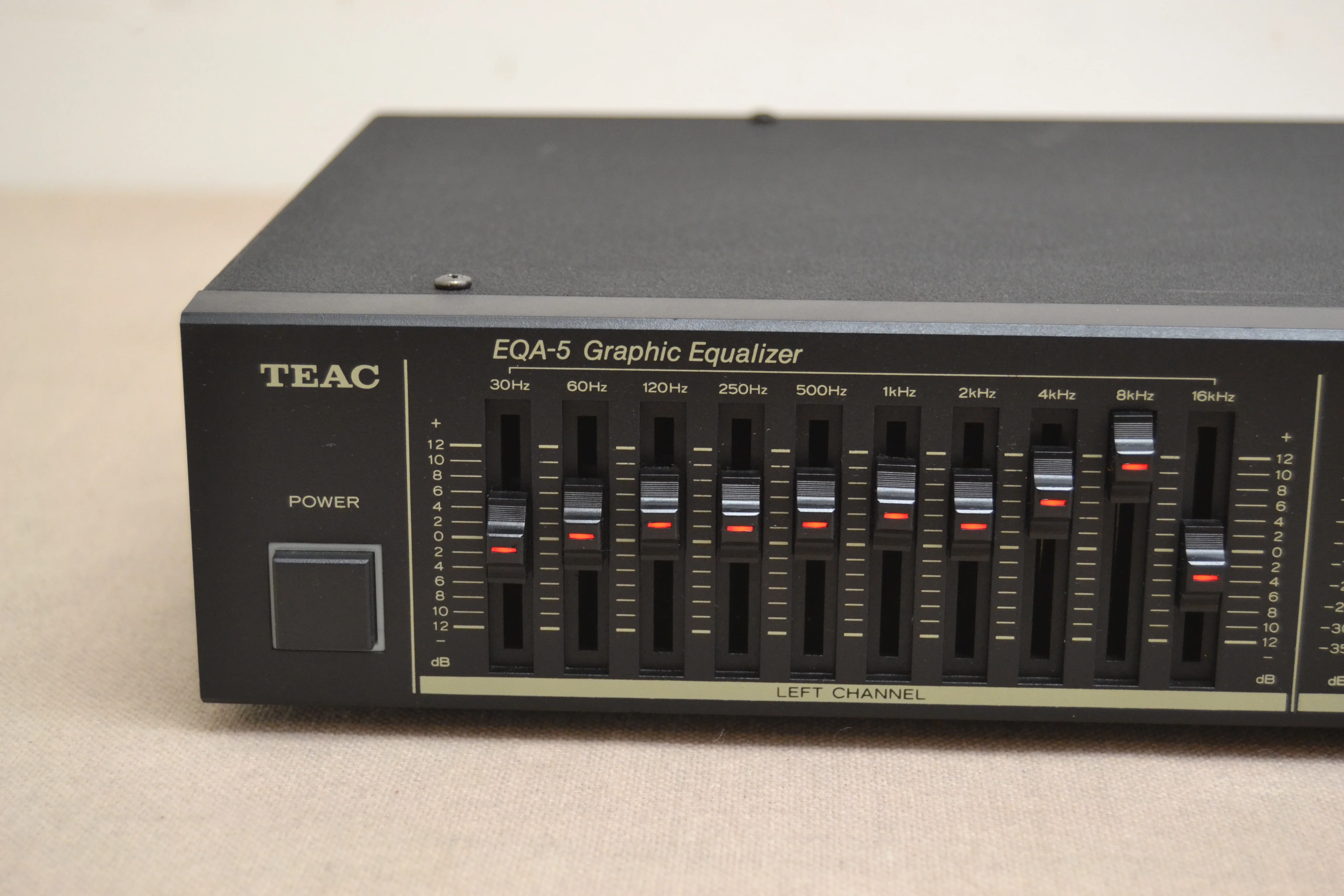Teac EQA-5 Graphic Equalizer - Image 2