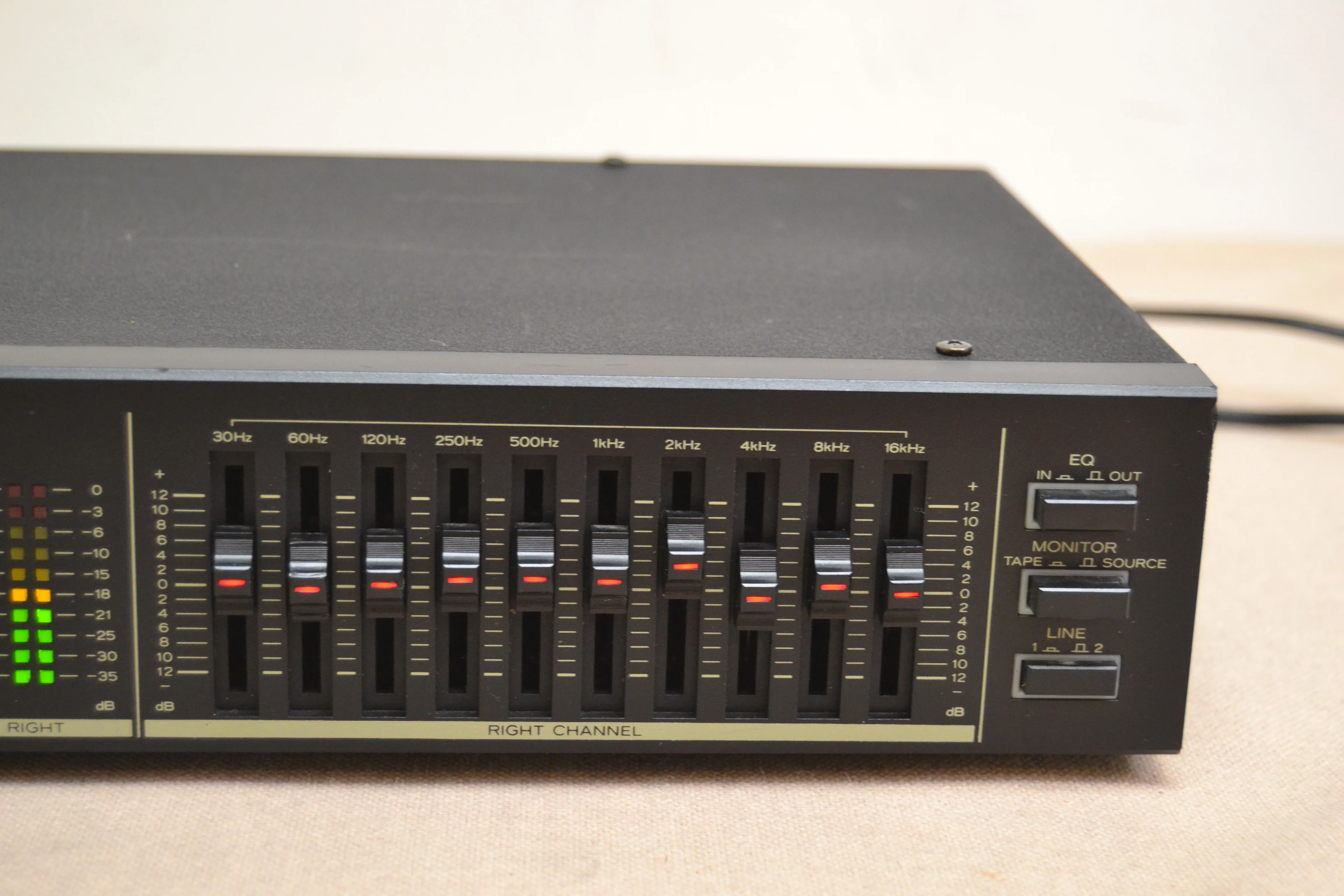 Teac EQA-5 Graphic Equalizer - Image 5