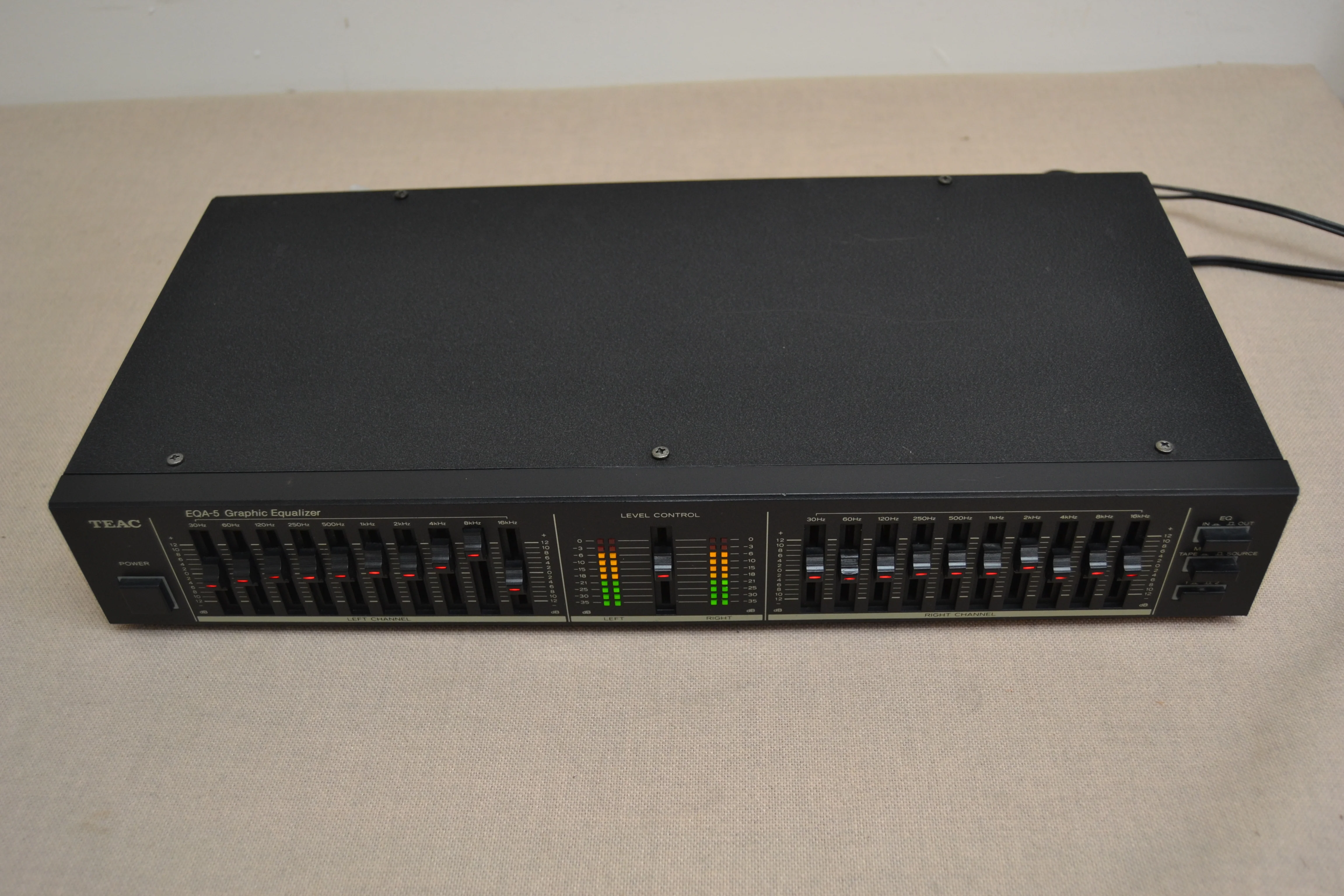 Teac EQA-5 Graphic Equalizer - Image 9