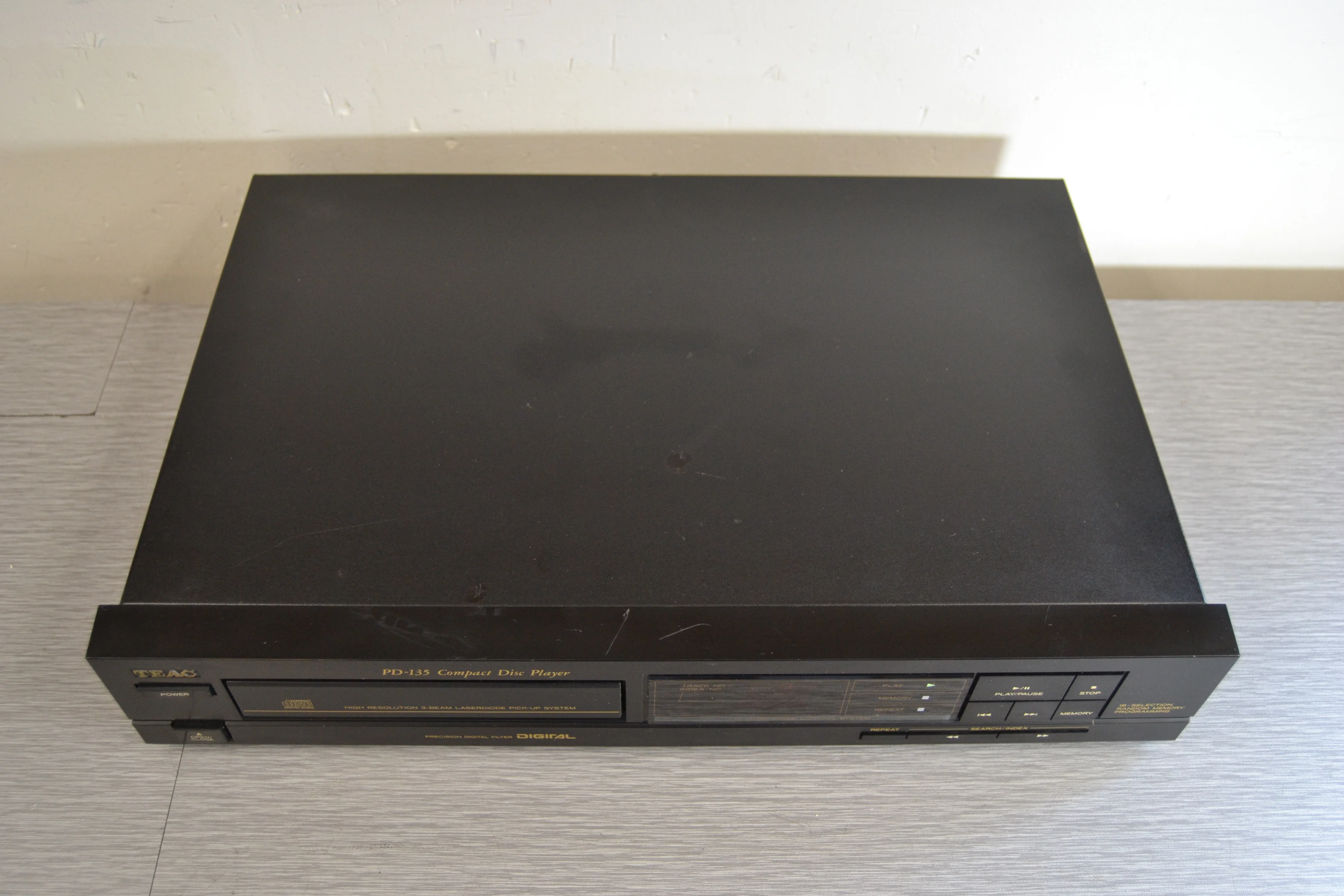 Teac PD-135 Single CD Player - Image 6