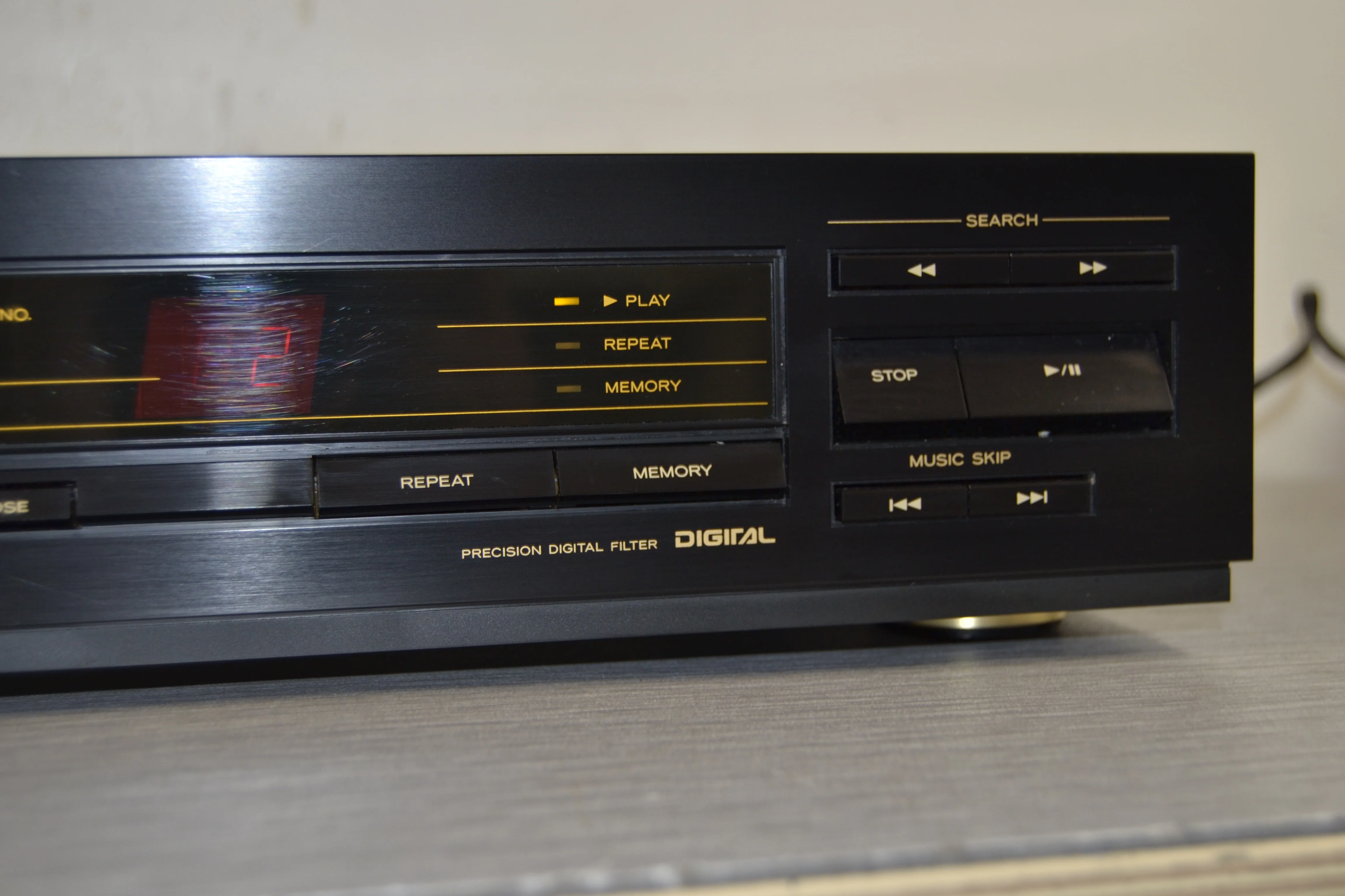 Teac PD-80 Single CD Player - Image 4