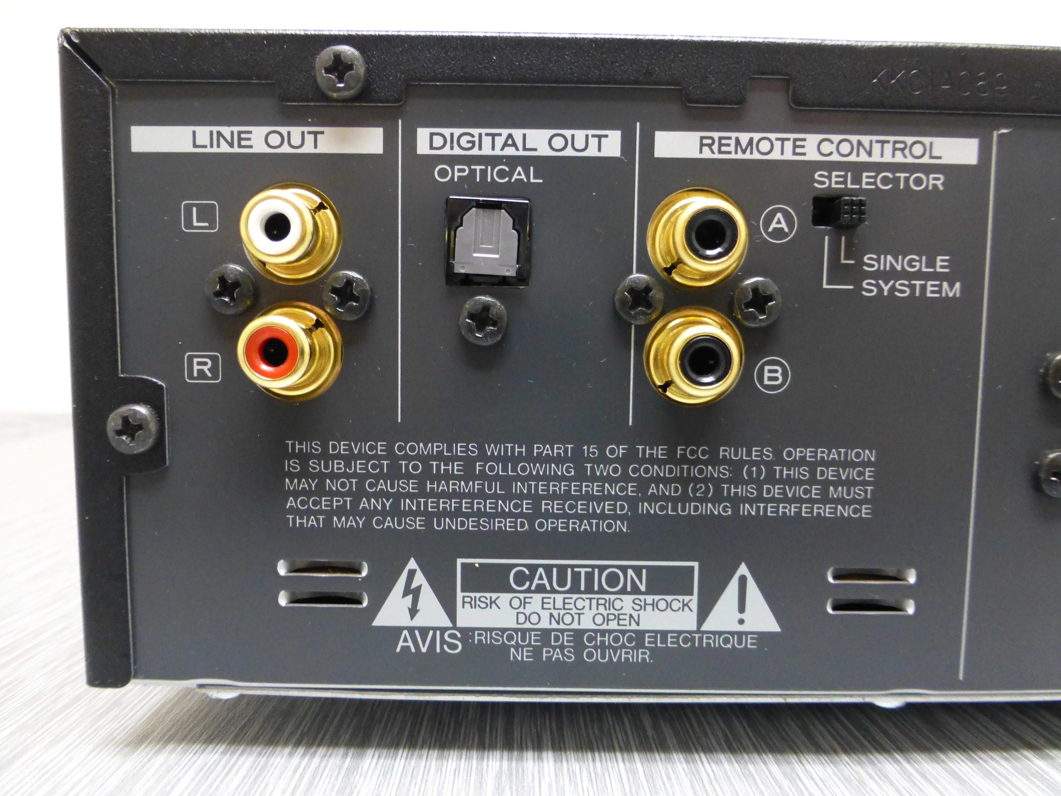 TEAC PD-H300 MKIII  Compact Disc Player (1997-09) - Image 11