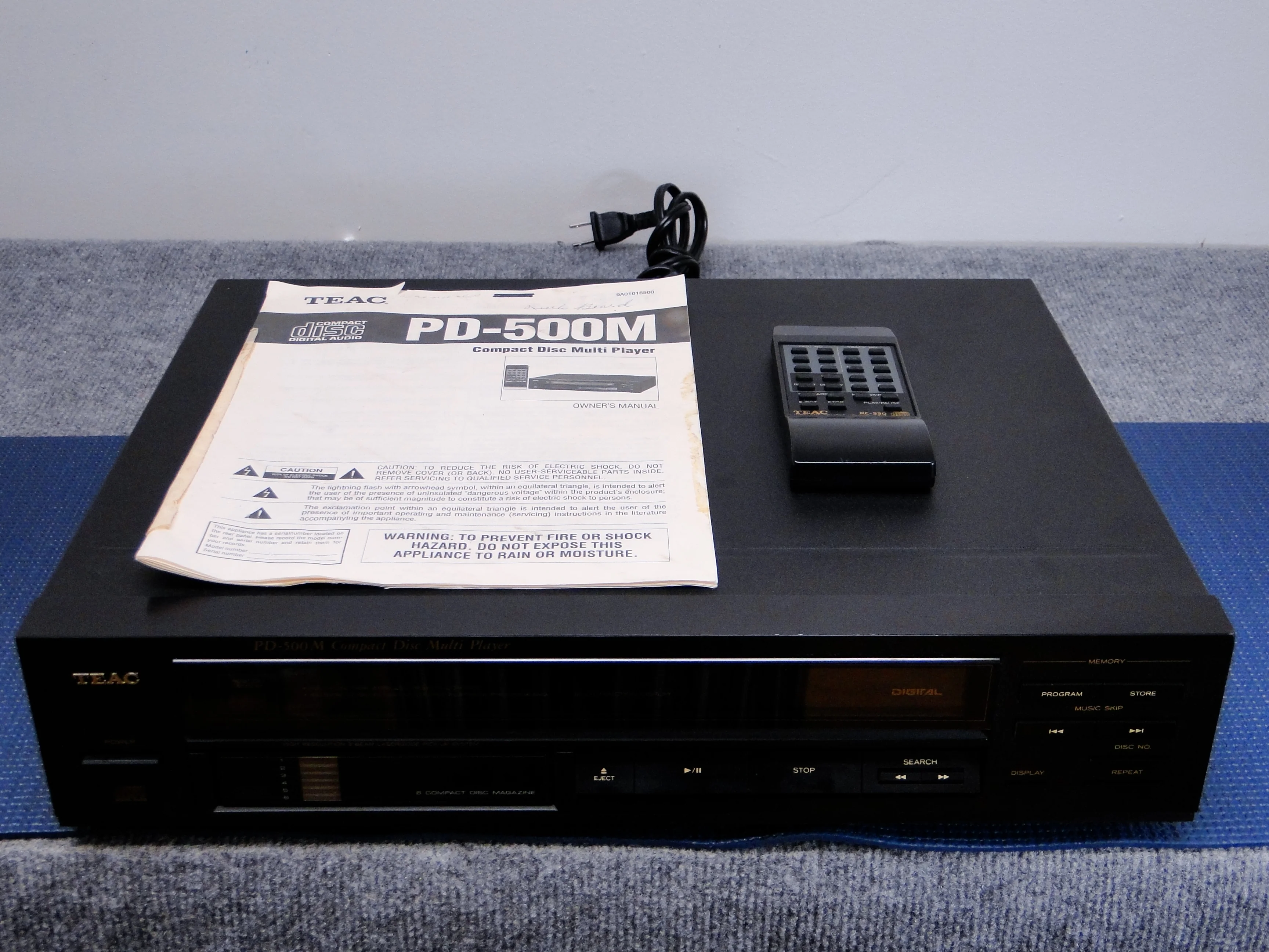 Teac PD-M500 CD Changer * 6 Disc Cartridge * Remote * Manual - Image 20
