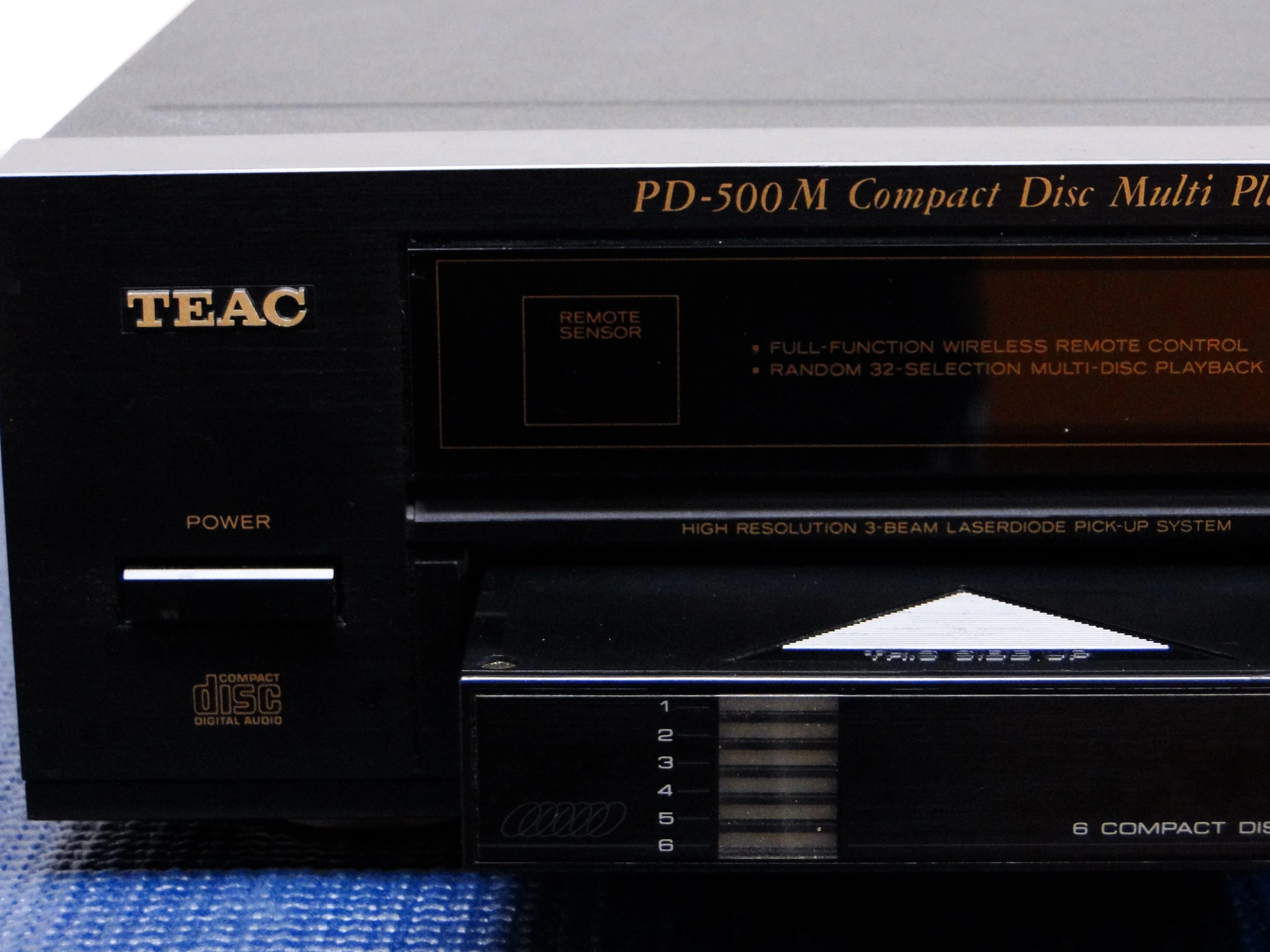 Teac PD-M500 CD Changer * 6 Disc Cartridge * Remote * Manual - Image 7