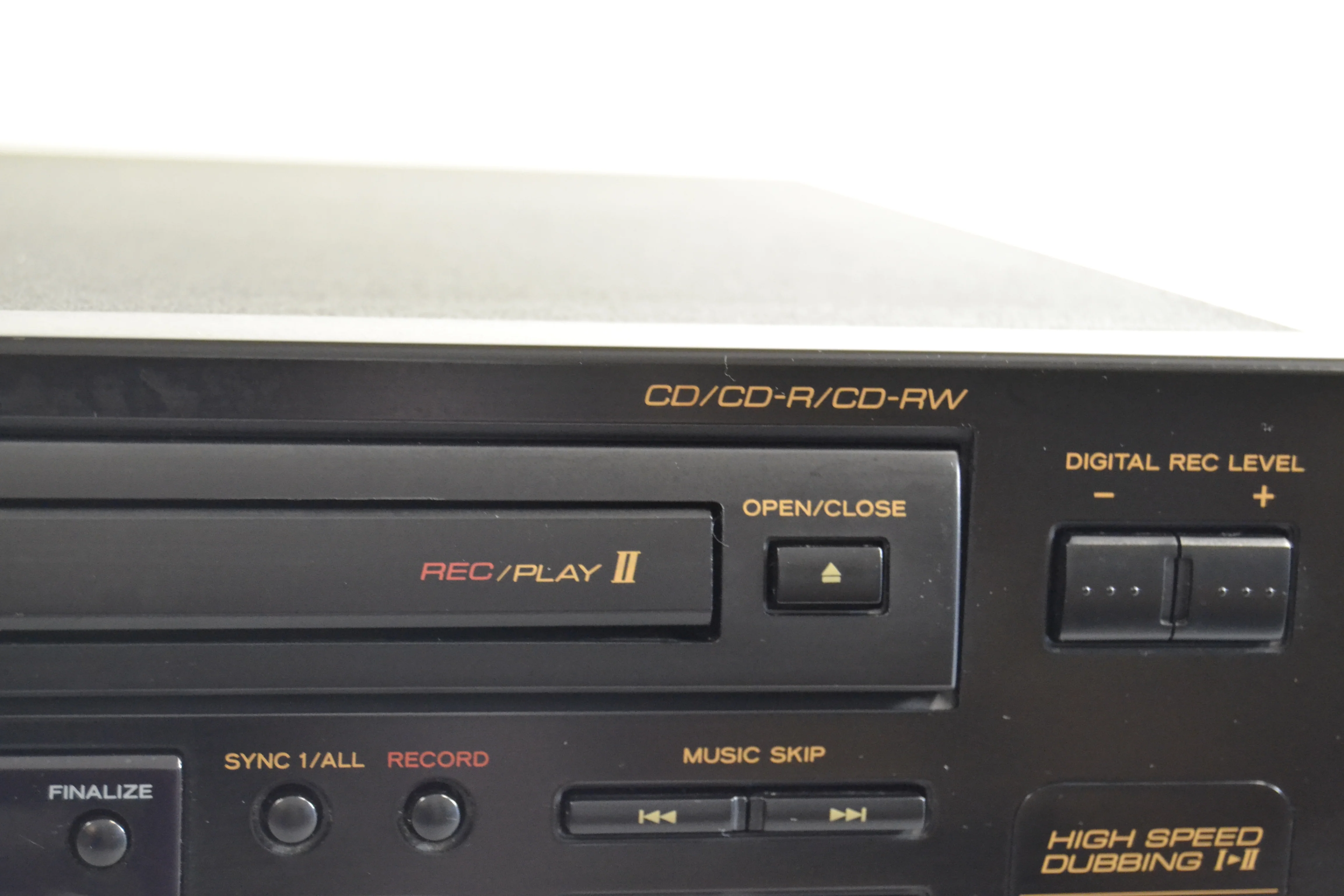 Teac RW-D200 CD Recorder & Player * Remote Control - Image 7
