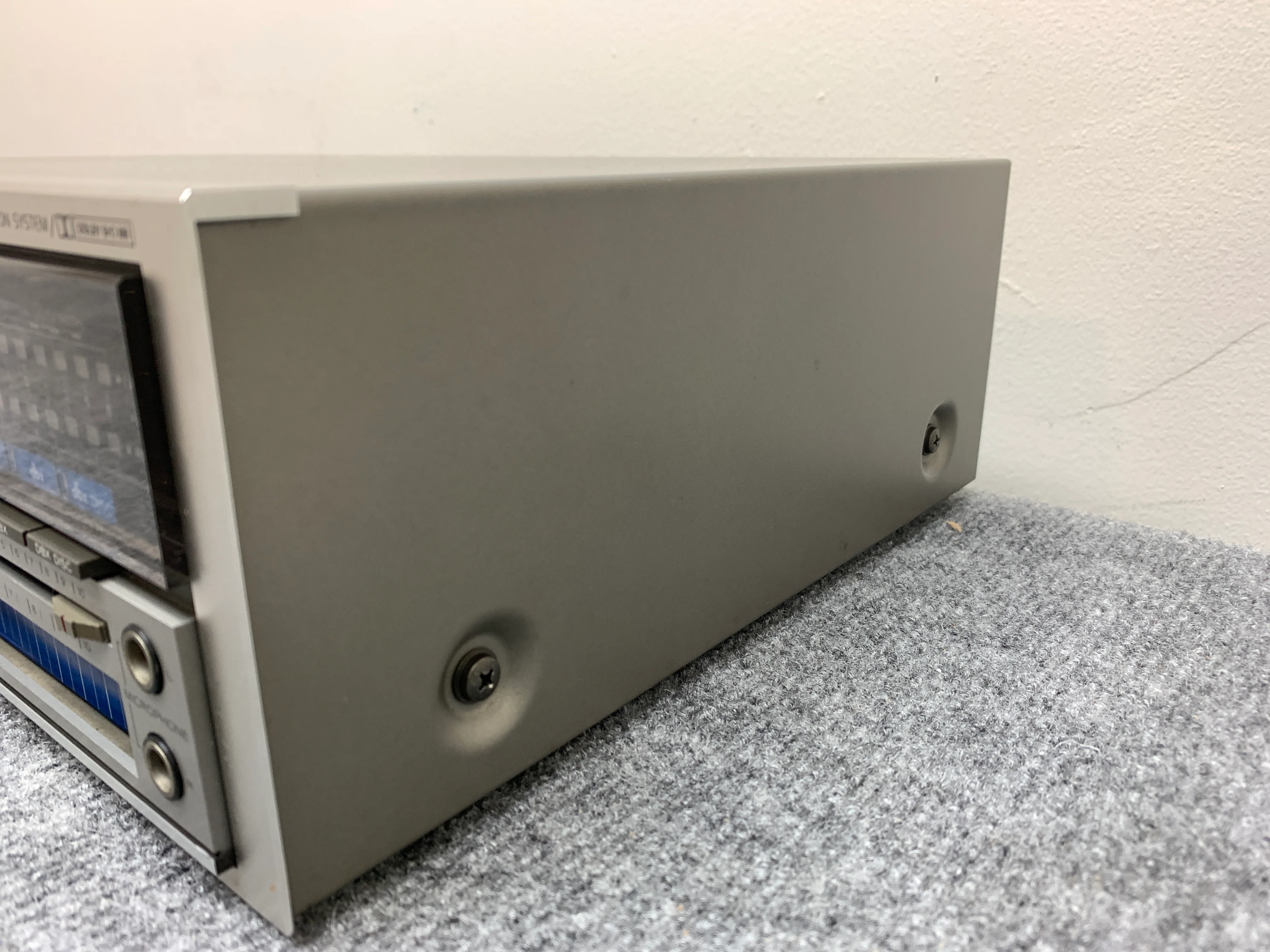 Teac V500X Single Cassette Deck - DBX - Image 9