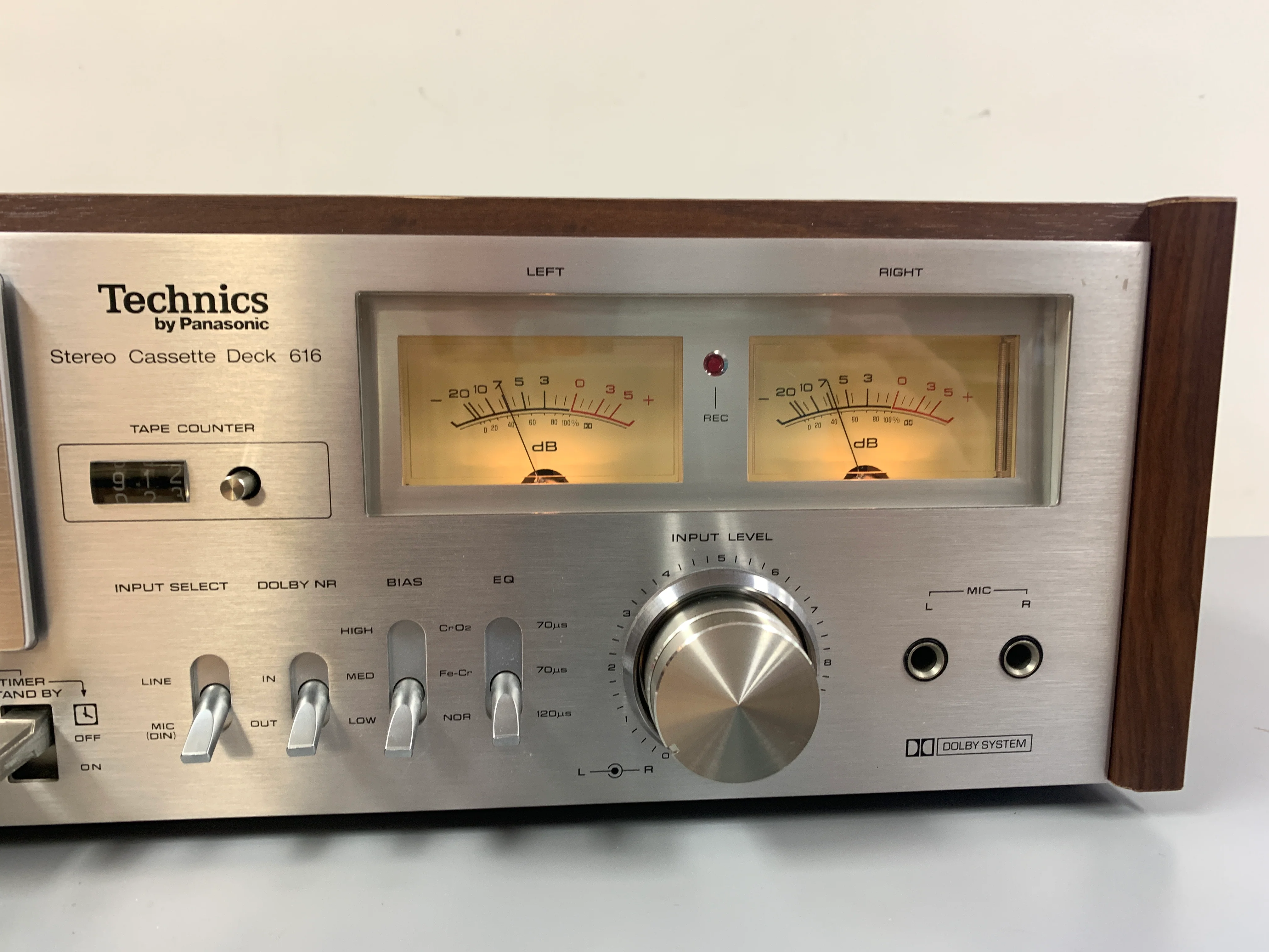 Technics RS-616 Cassette Deck - Image 4
