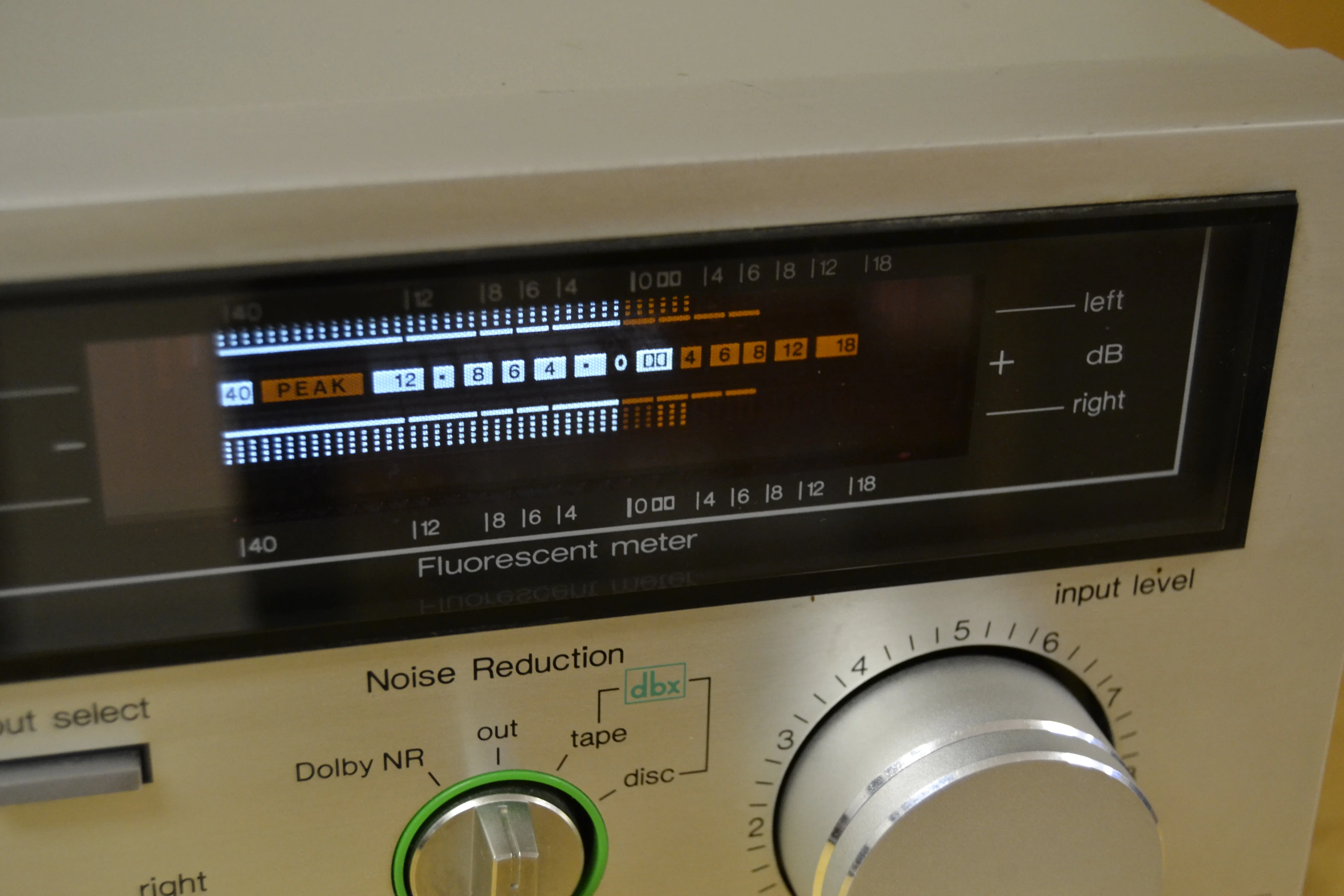 Technics RS-M228X Single Cassette Deck - Image 10