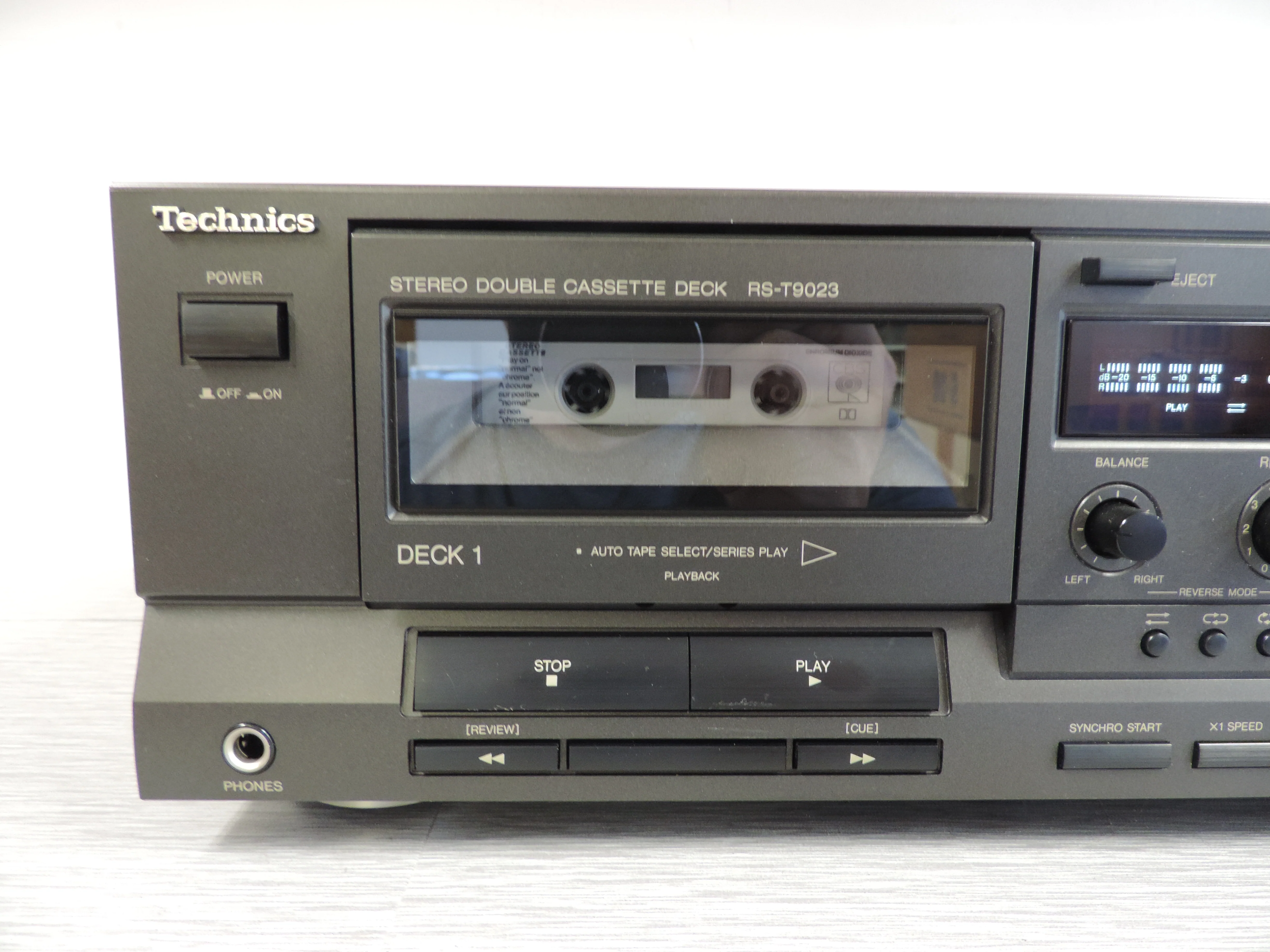 Technics RS-T9023 Double Cassette Deck - Image 2