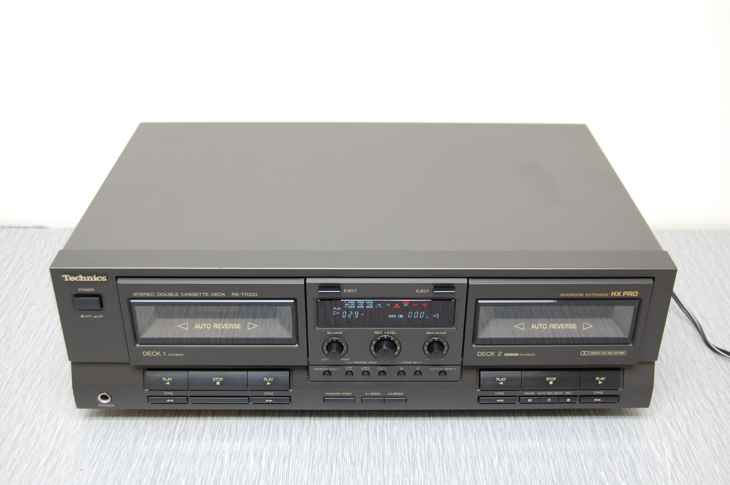 Technics RS-TR333 Double Cassette Deck - Image 5