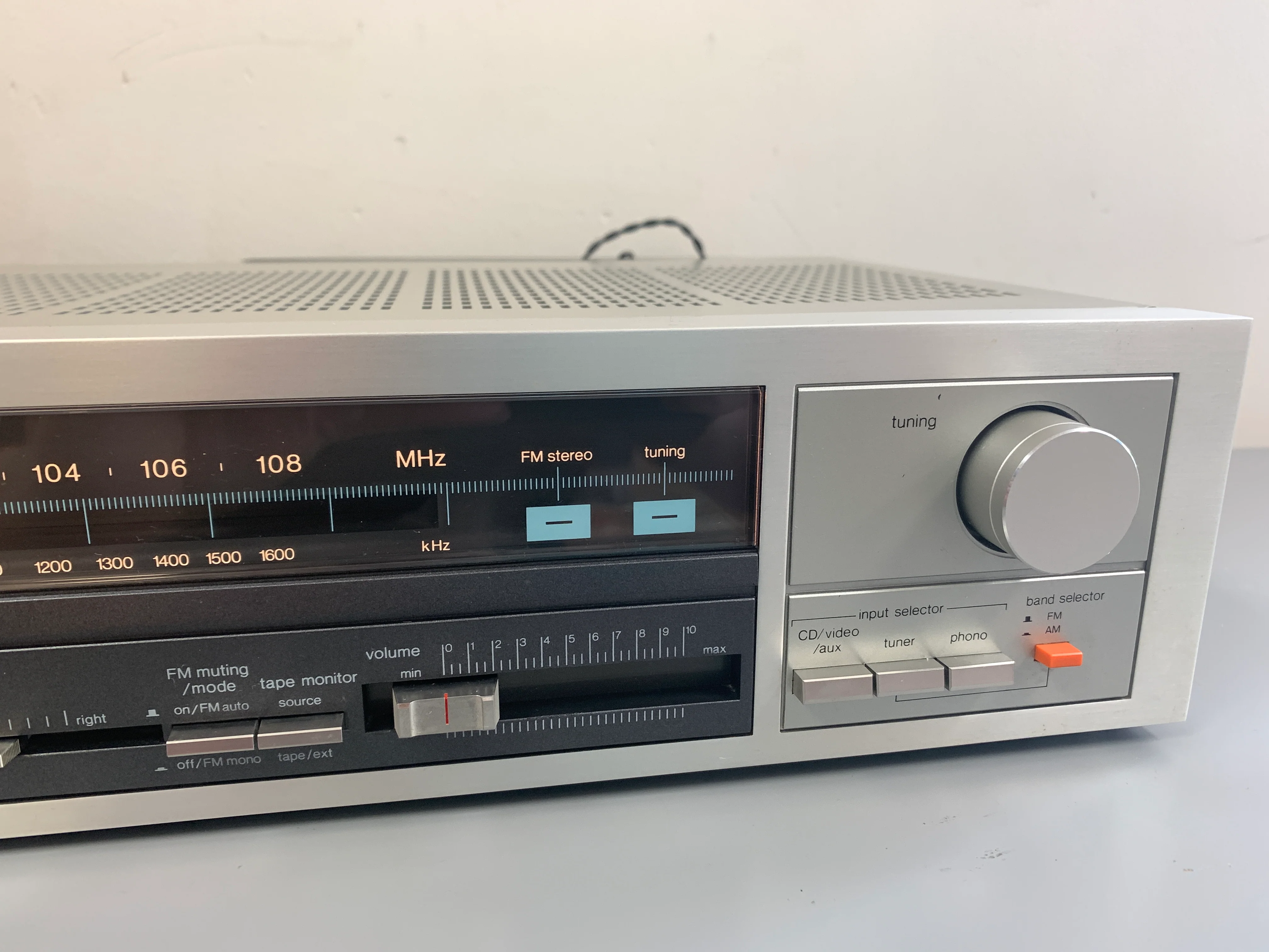 Technics SA-120 Stereo Receiver - Image 4