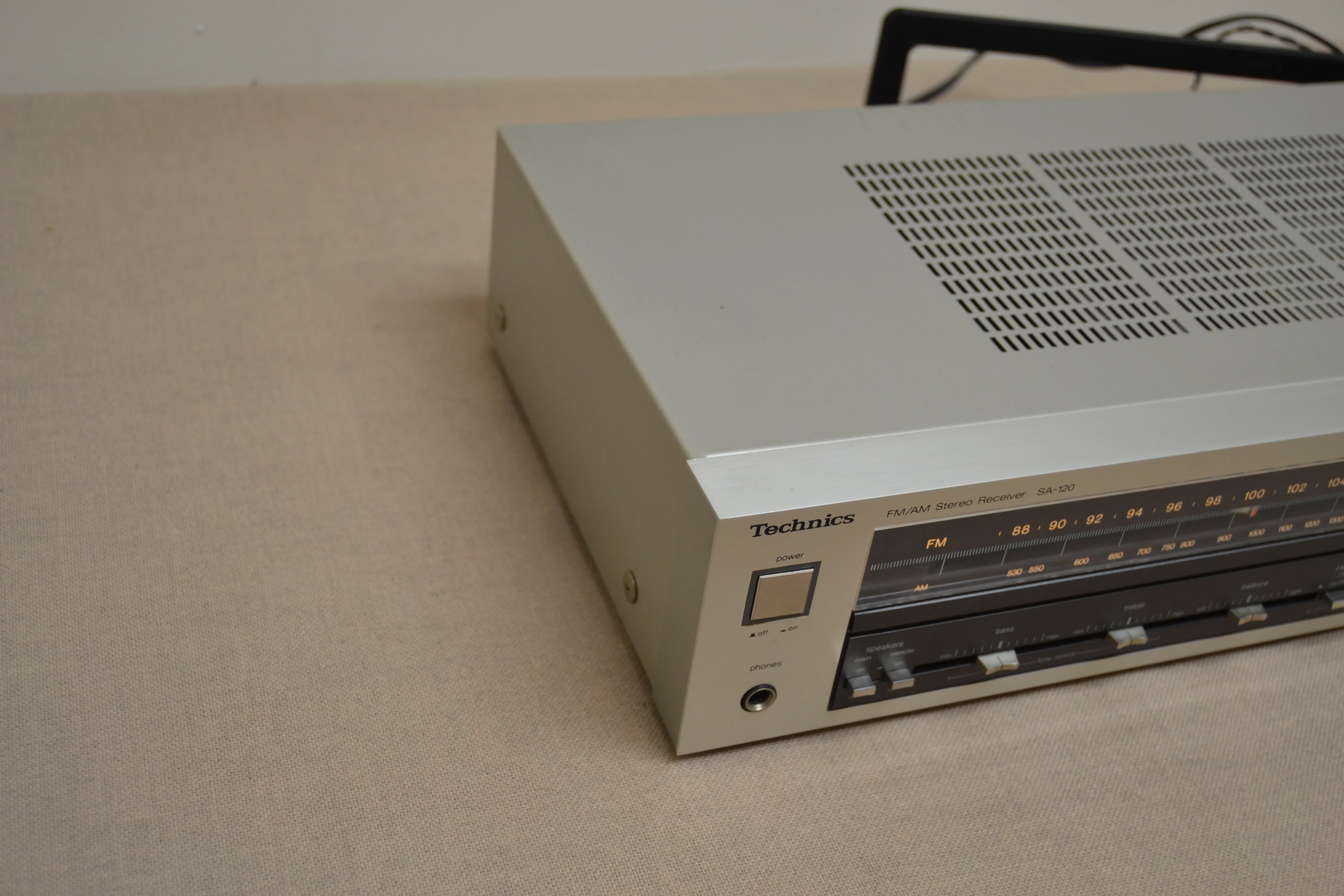 Technics SA-120 Stereo Receiver * 35W RMS * 1984 - Image 8