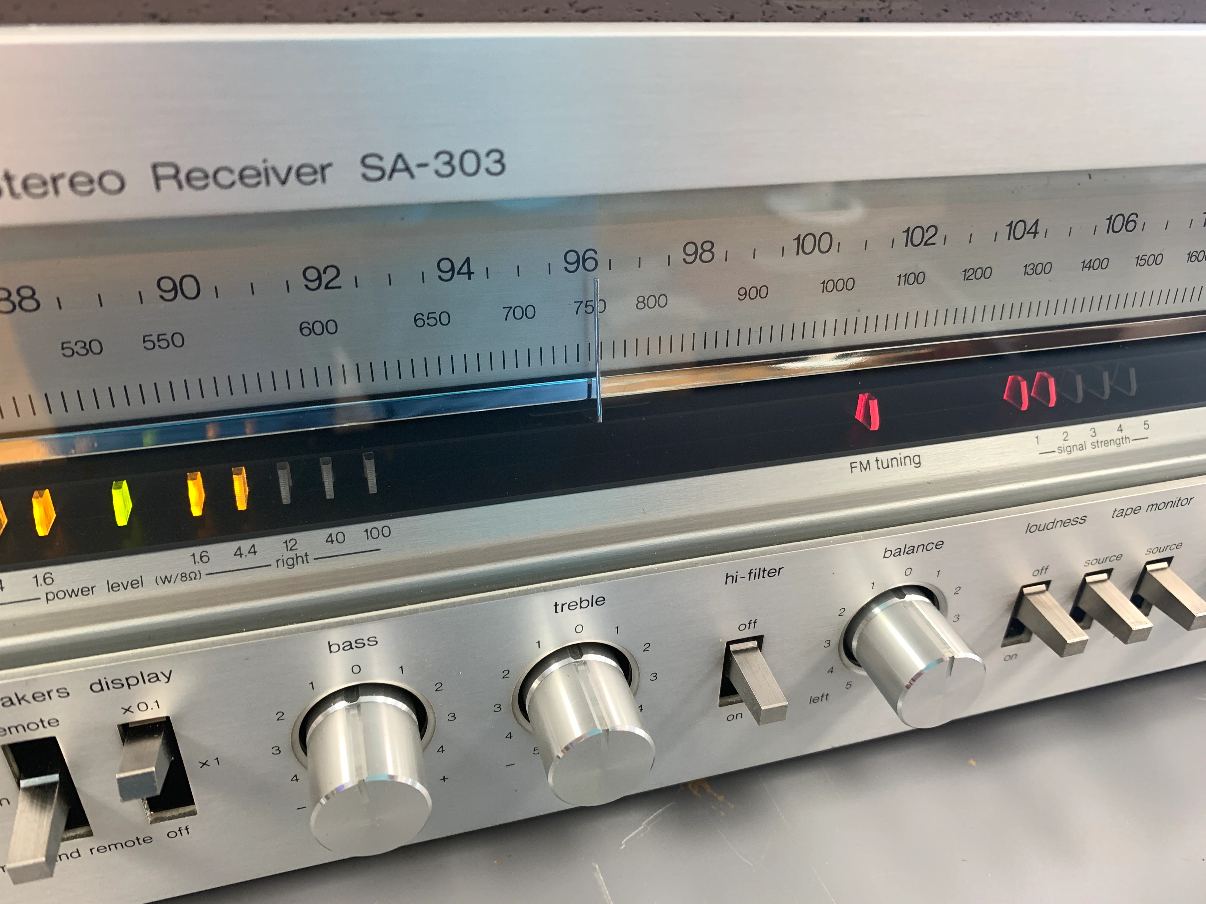 Technics SA-303 Stereo receiver * 1979 * 40W RMS - Image 6