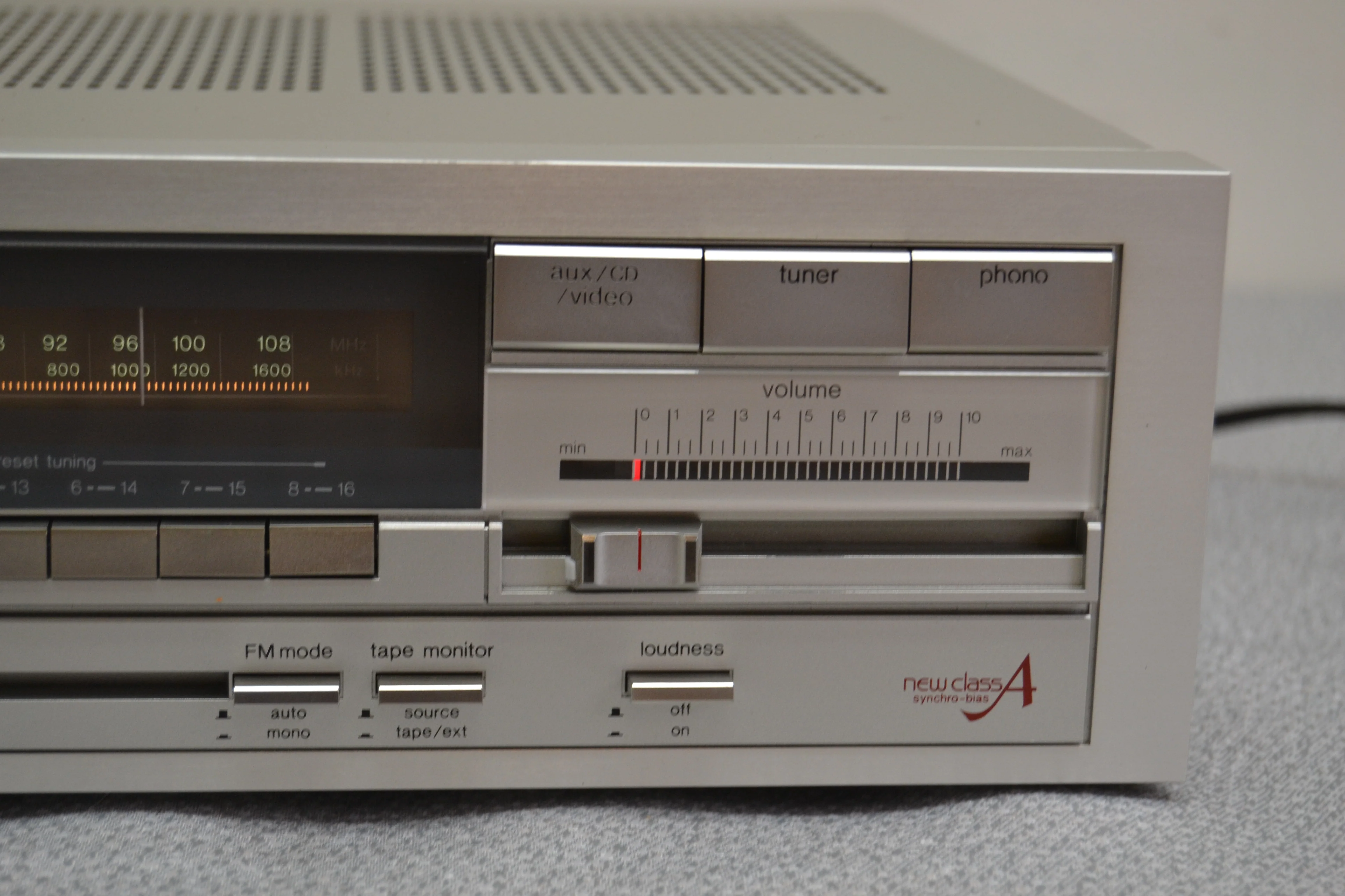 Technics SA-310 AM/FM Stereo Receiver (1982-84) * 35W RMS - Image 5