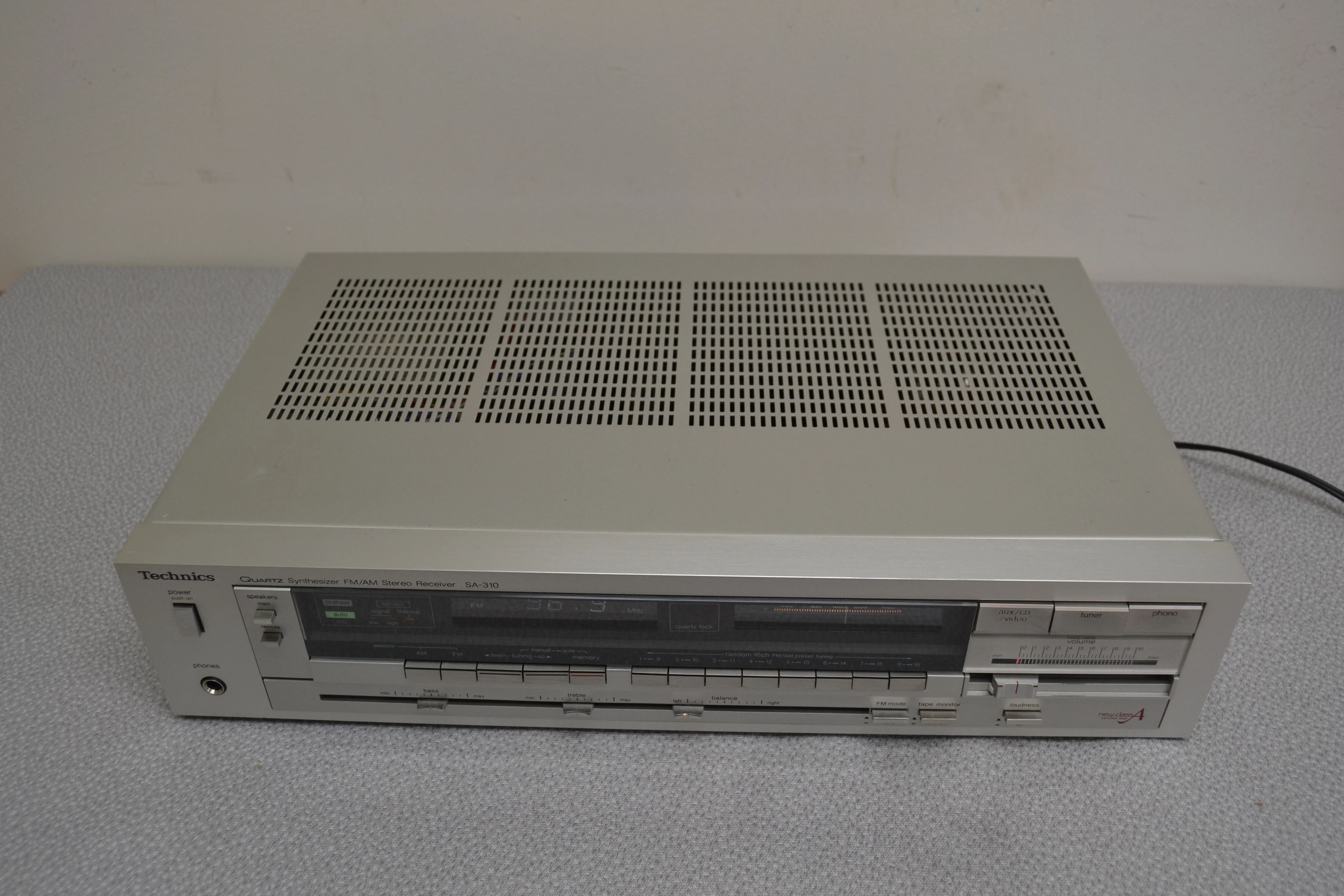 Technics SA-310 AM/FM Stereo Receiver (1982-84) * 35W RMS - Image 6