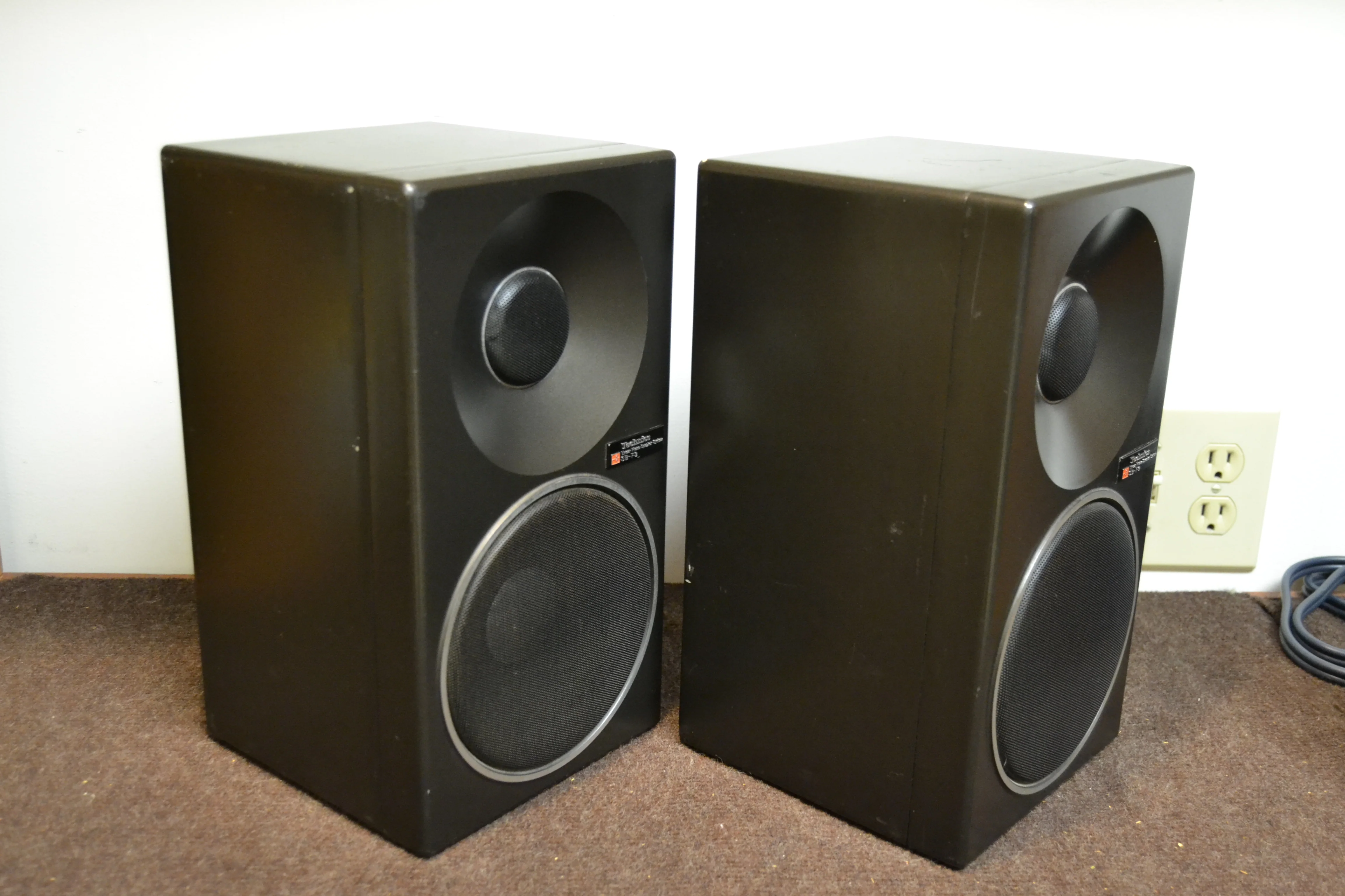 Technics SB-F3 * All metal bookshelf speakers - Image 3