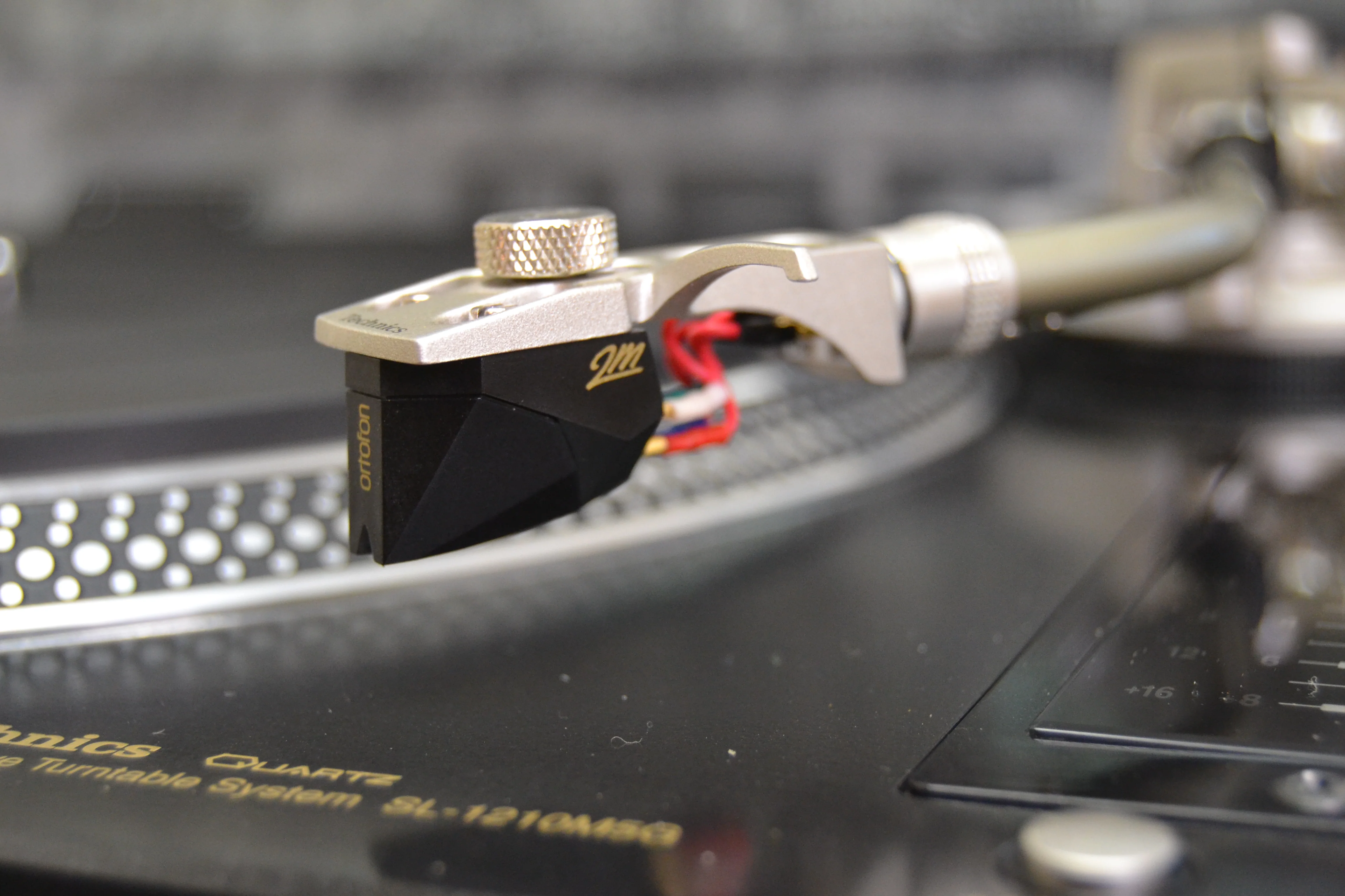 Technics SL-1210M5G with full KAB Upgrade !!! * Box * Ortofon 2M Black !!!! * - Image 10