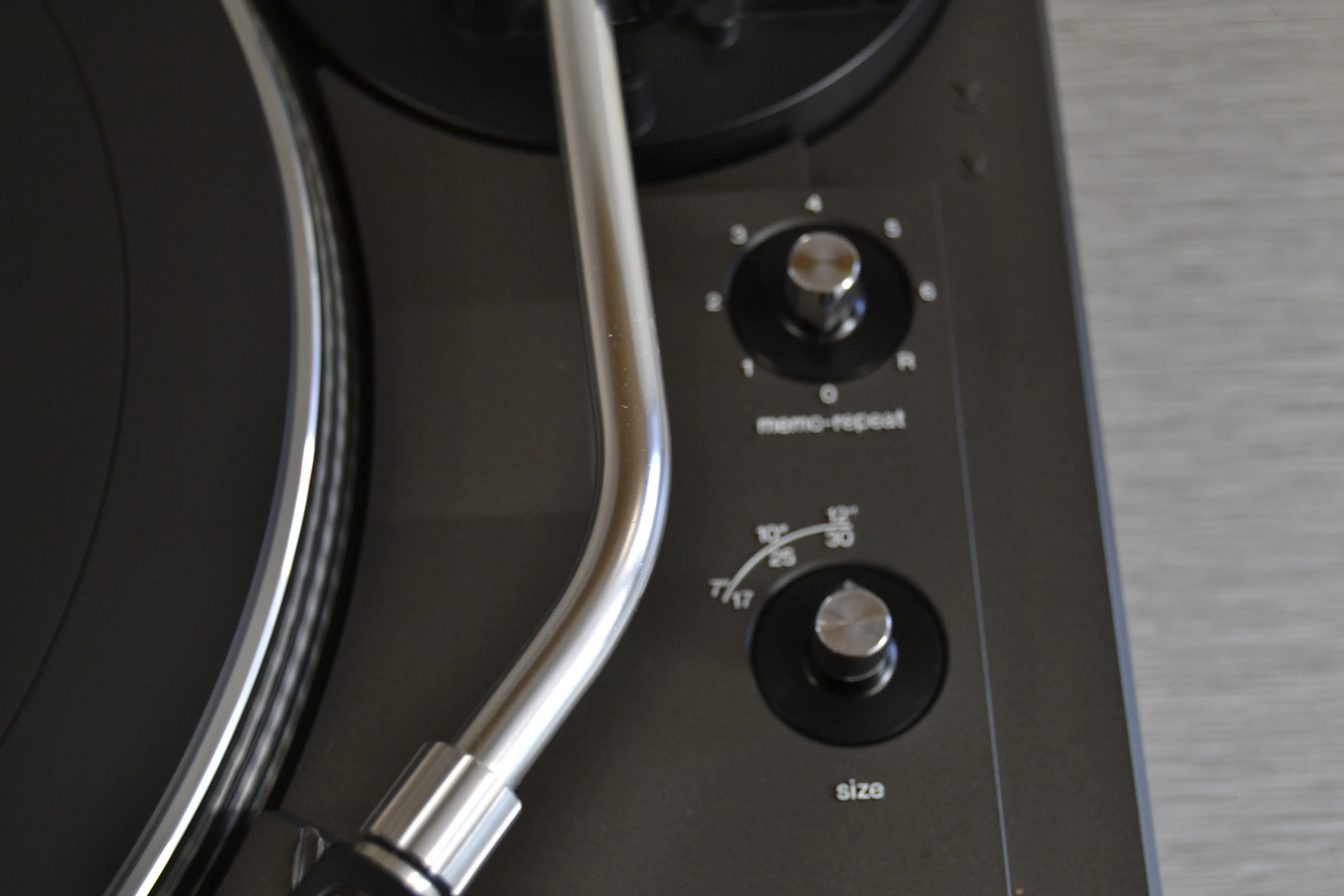 Technics SL-1900 Direct Drive Fully Automatic * NEW Audio Technica AT3600 Cartridge - Image 7