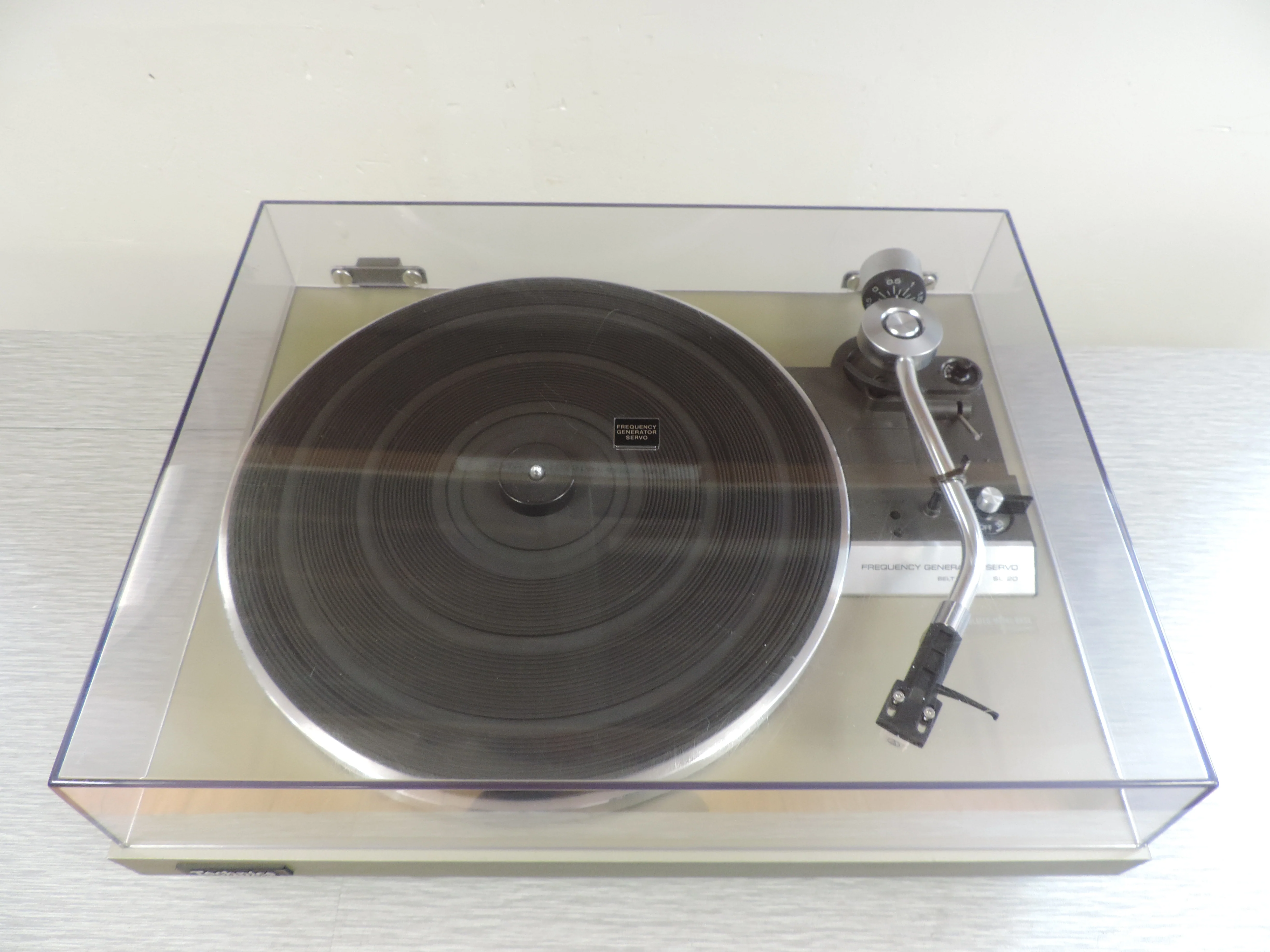 Technics SL-20 Belt Drive Turntable - Image 3