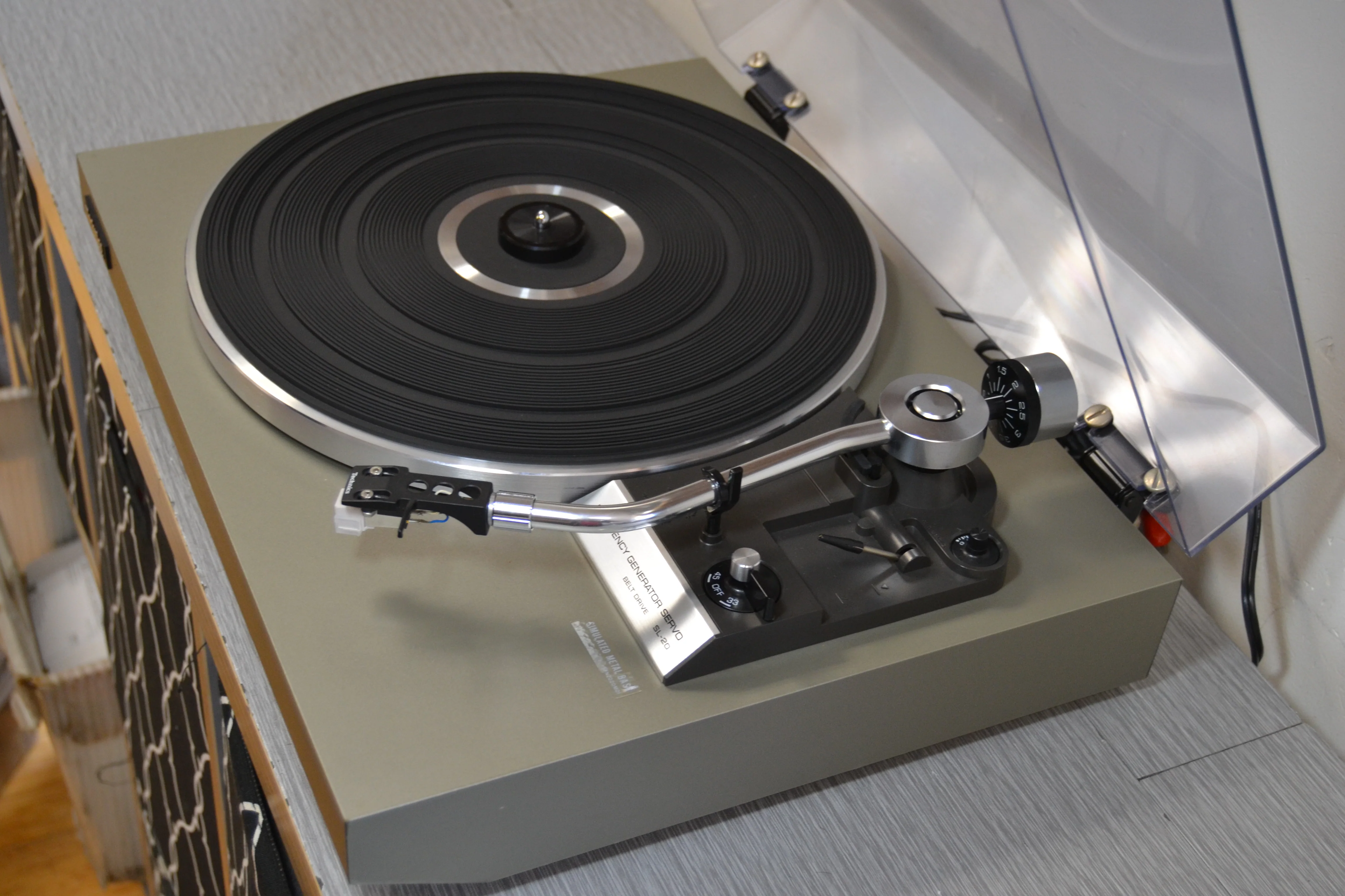 Technics SL-20 Belt Drive Turntable * NEW Audio Technica AT3600 Cartridge - Image 2