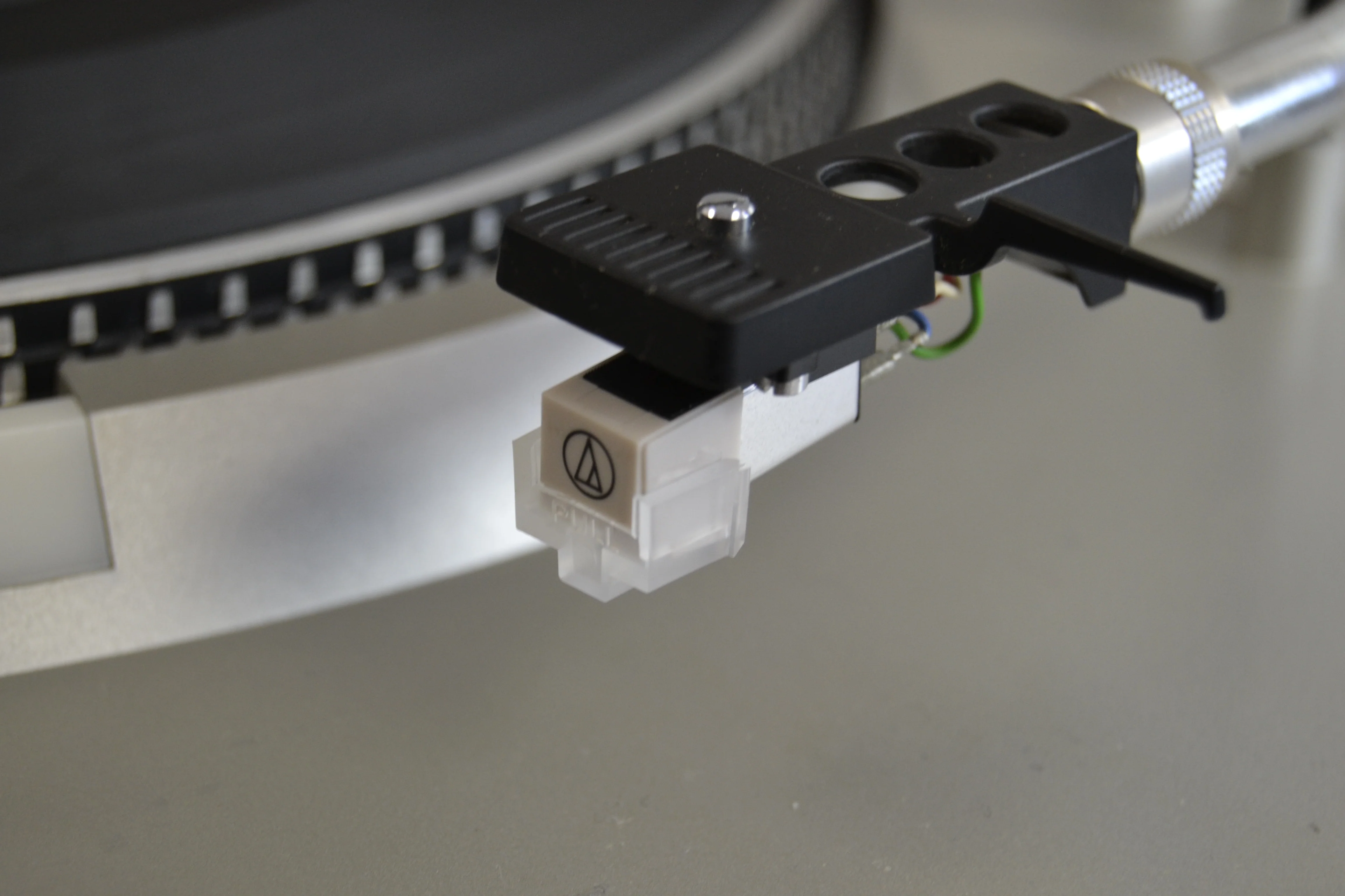 Technics SL-220 Turntable * NEW Audio Technica AT3600 Cartridge - Image 6