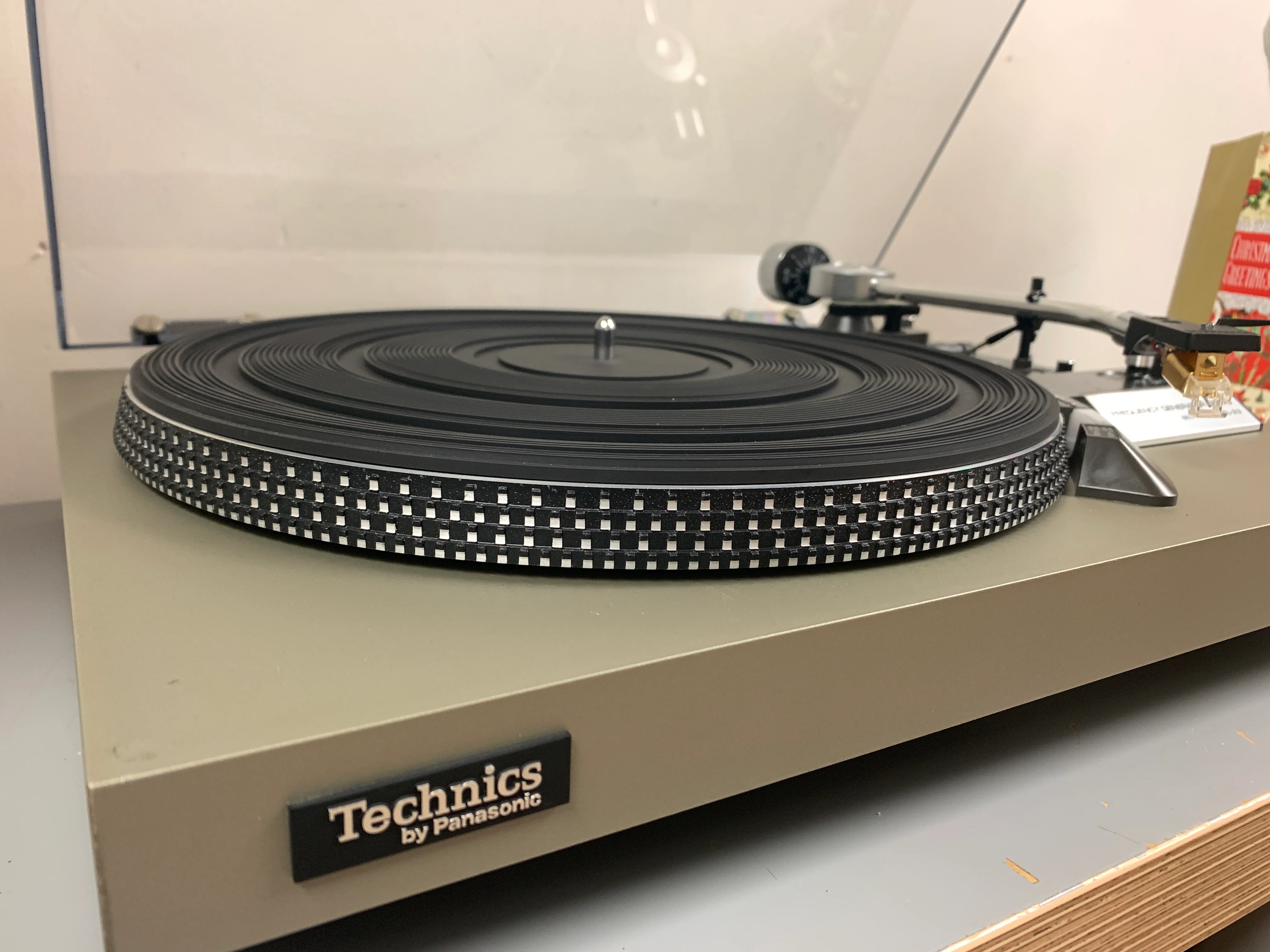 Technics SL-23 Turntable - Image 6