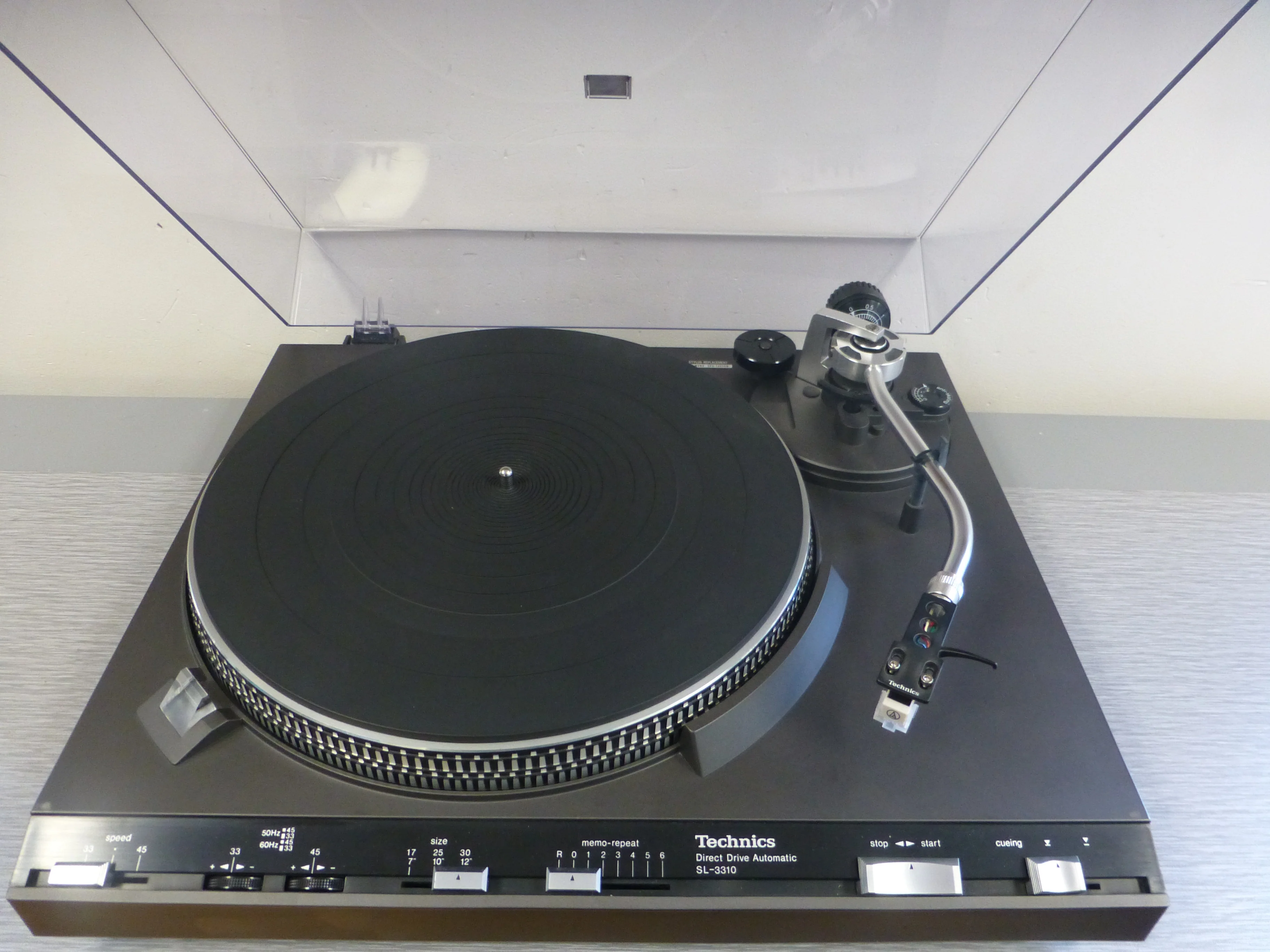 Technics SL-3310 Direct Drive Turntable * Multi Voltage - Image 2
