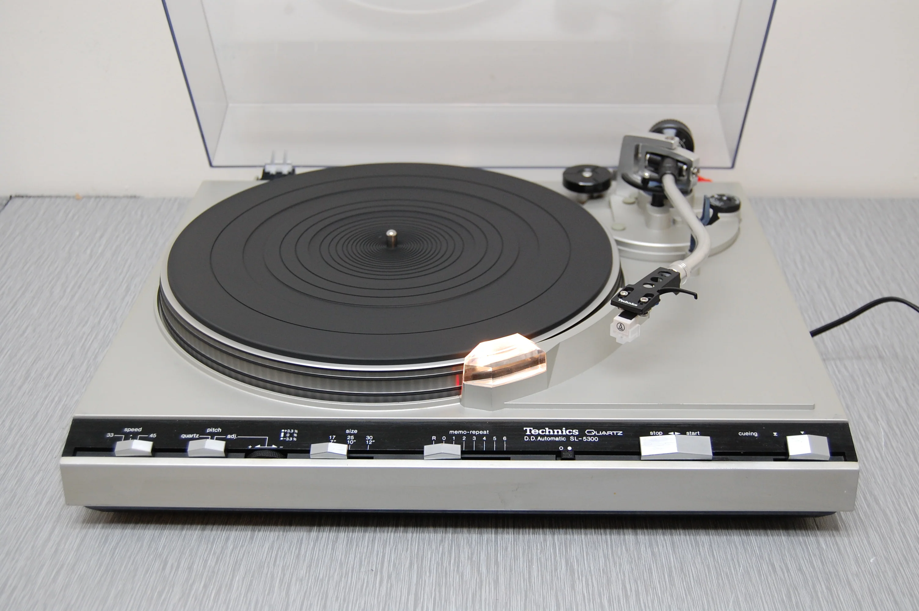 Technics SL-5300 Direct Drive Fully Automatic Turntable * NEW AT3600 Cartridge