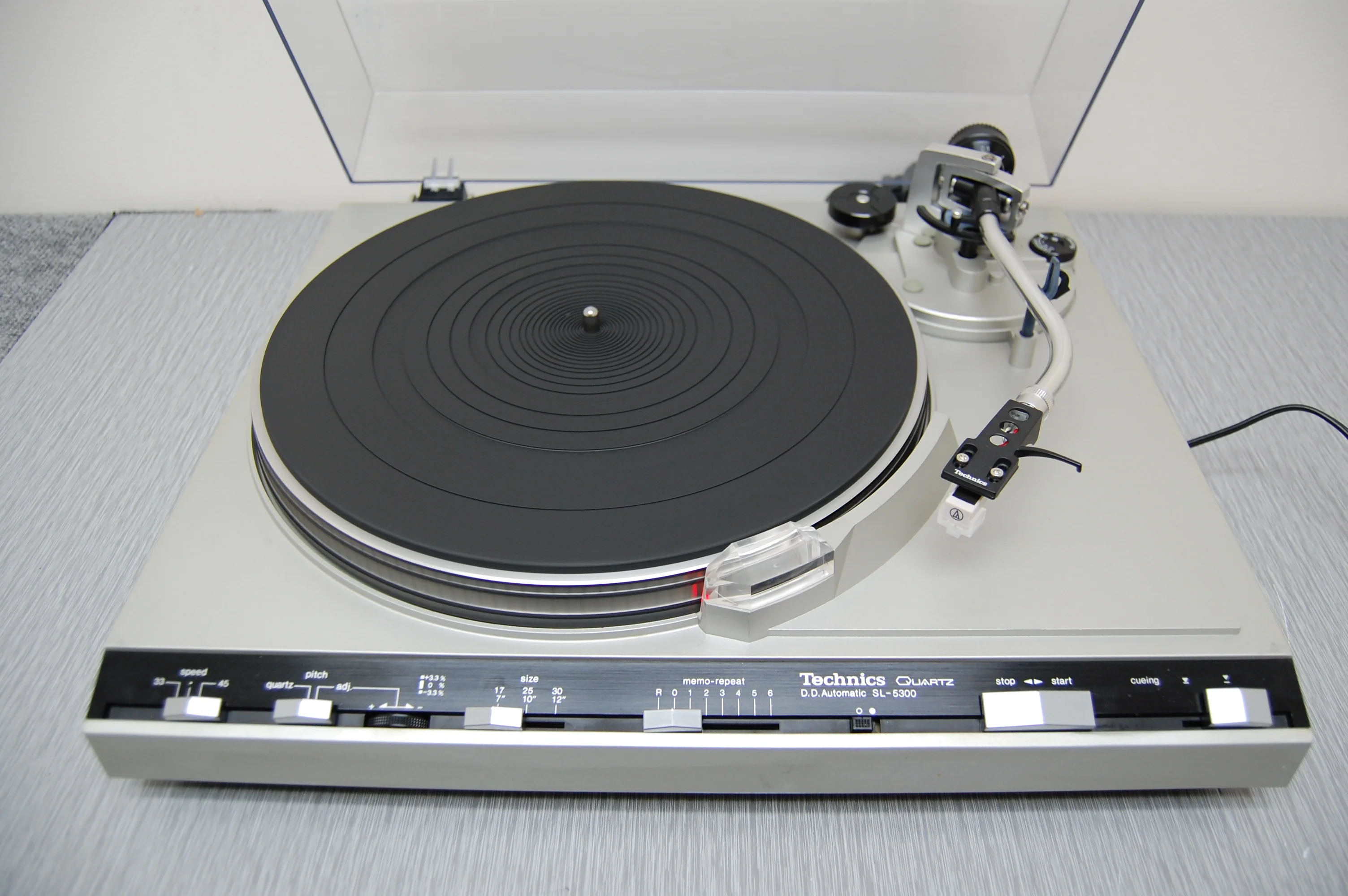 Technics SL-5300 Direct Drive Fully Automatic Turntable * NEW AT3600 Cartridge - Image 3