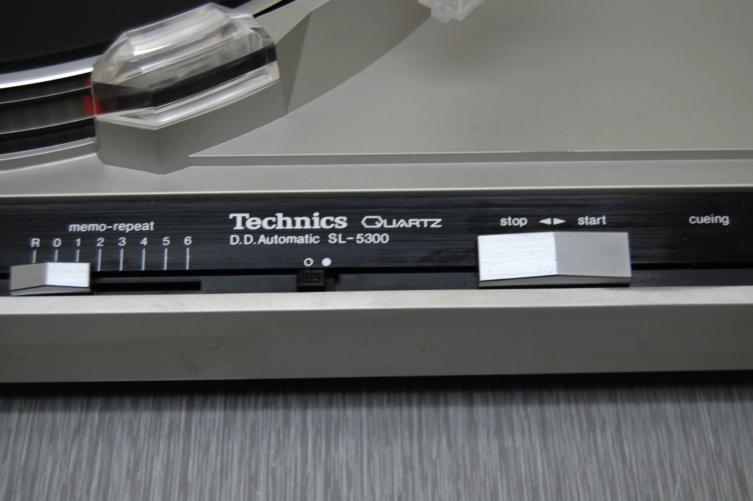 Technics SL-5300 Direct Drive Fully Automatic Turntable * NEW AT3600 Cartridge - Image 7