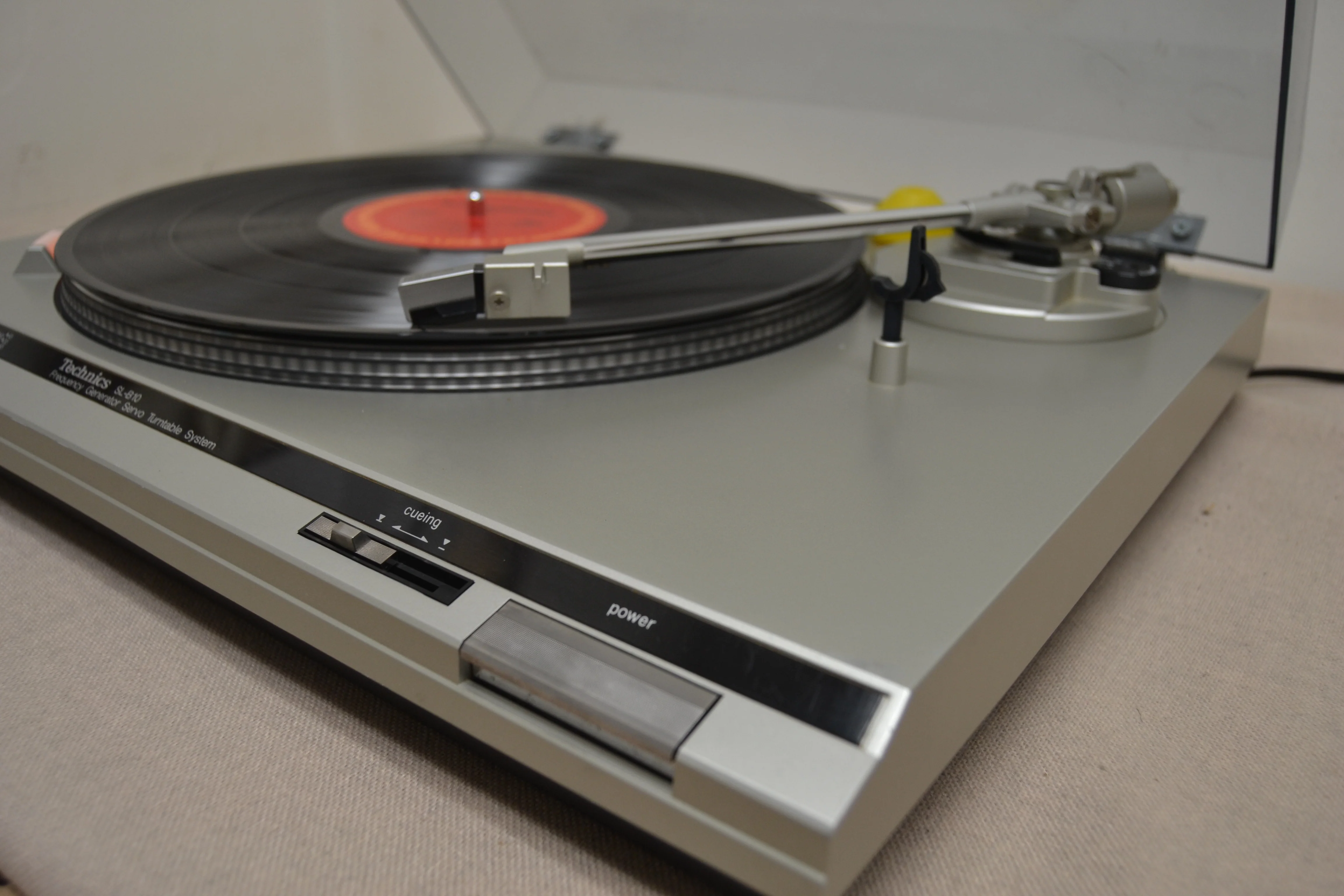 Technics SL-B10 Belt Drive Turntable - Image 9