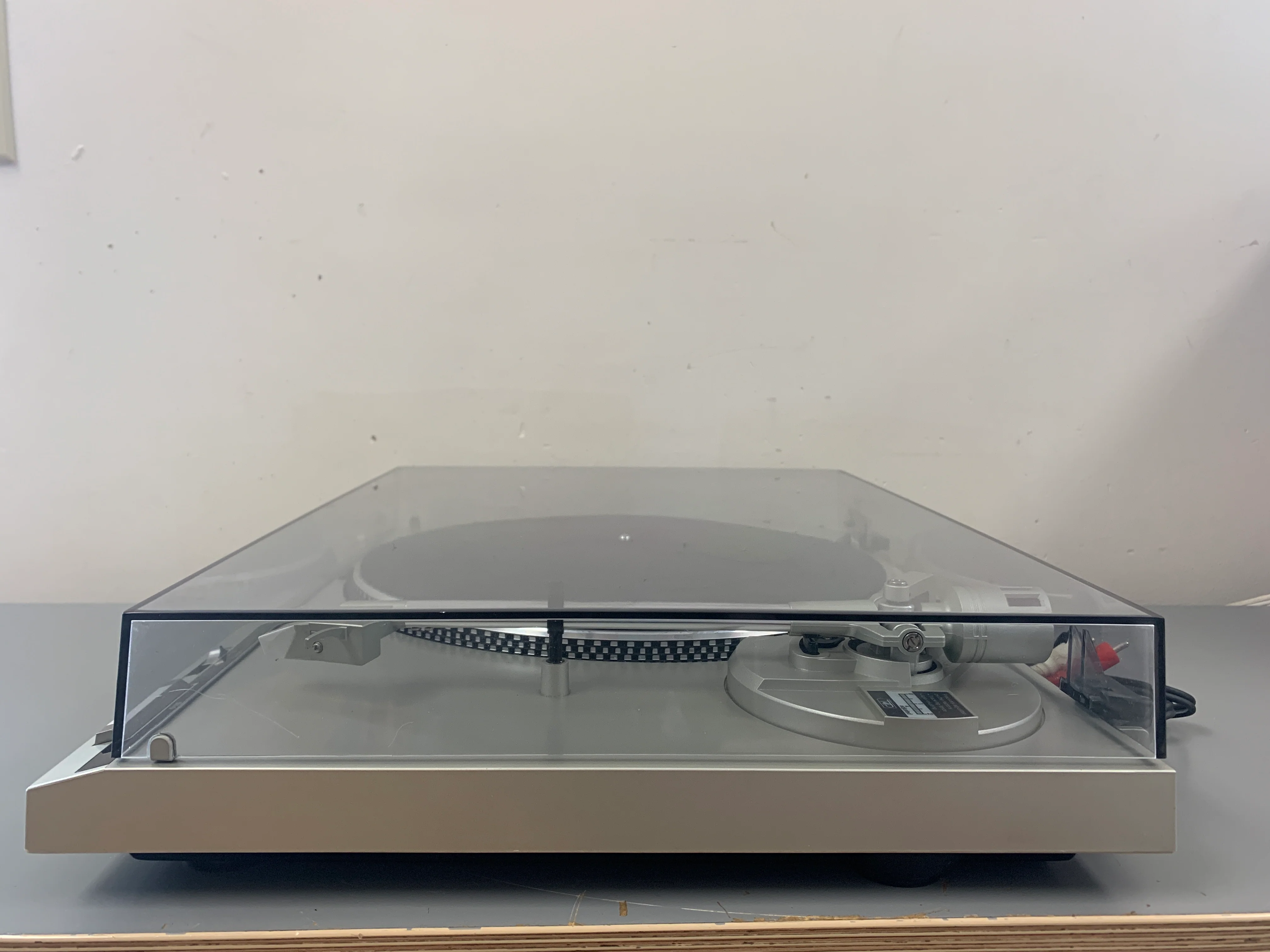 Technics SL-B200 Turntable - Image 10