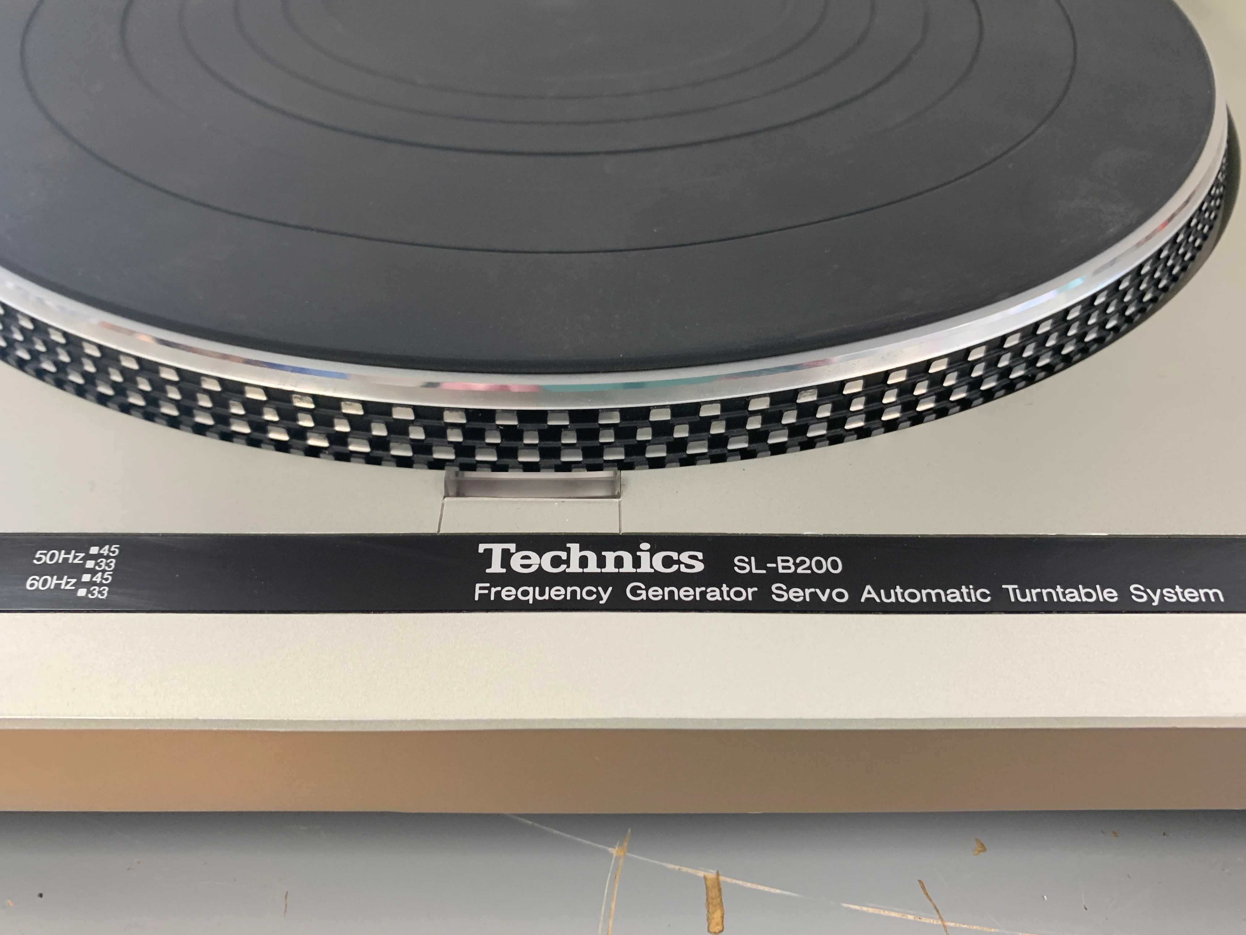 Technics SL-B200 Turntable - Image 4